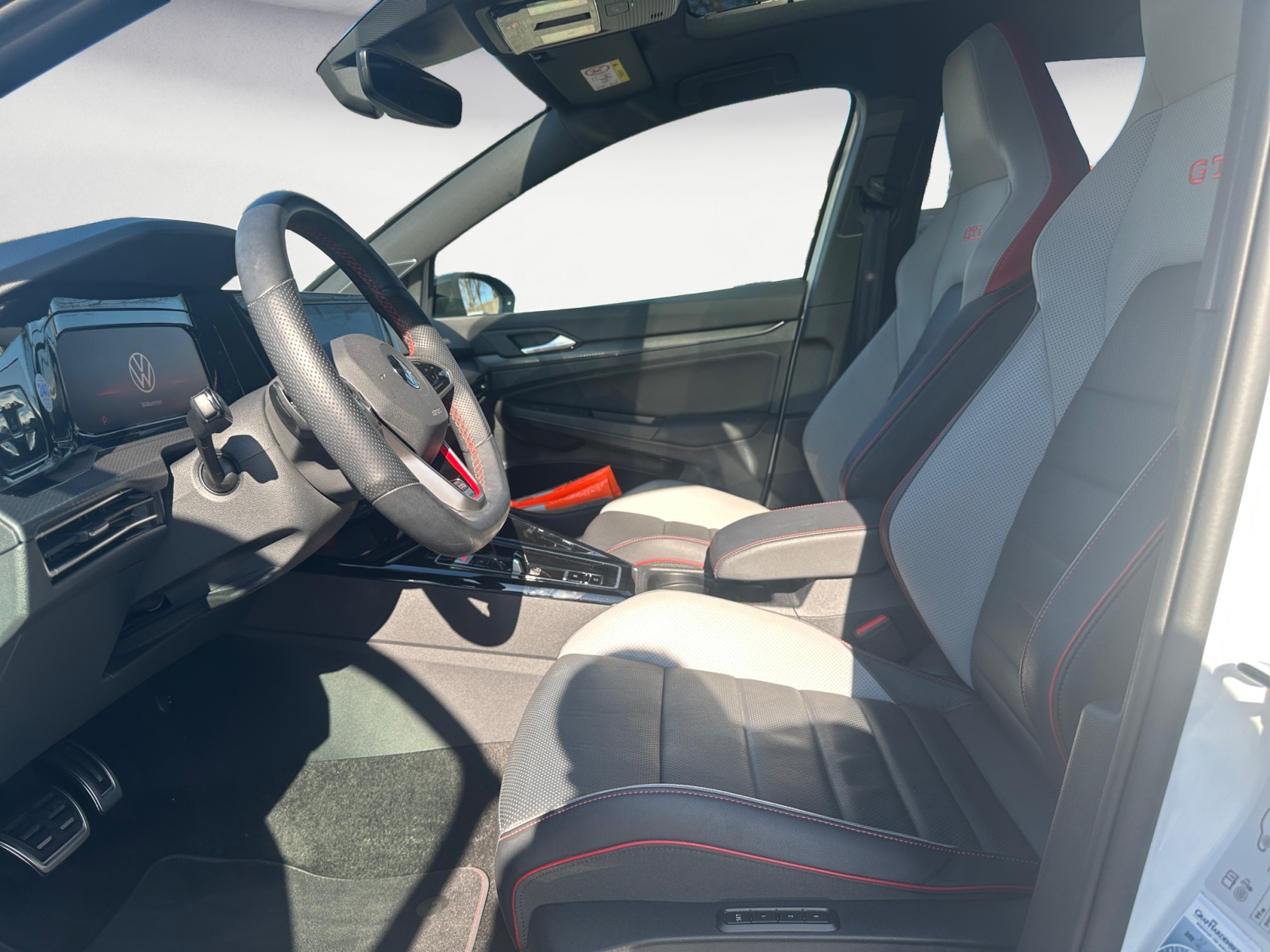 Volkswagen - Golf 2.0 TSI OPF DSG GTI Clubsport