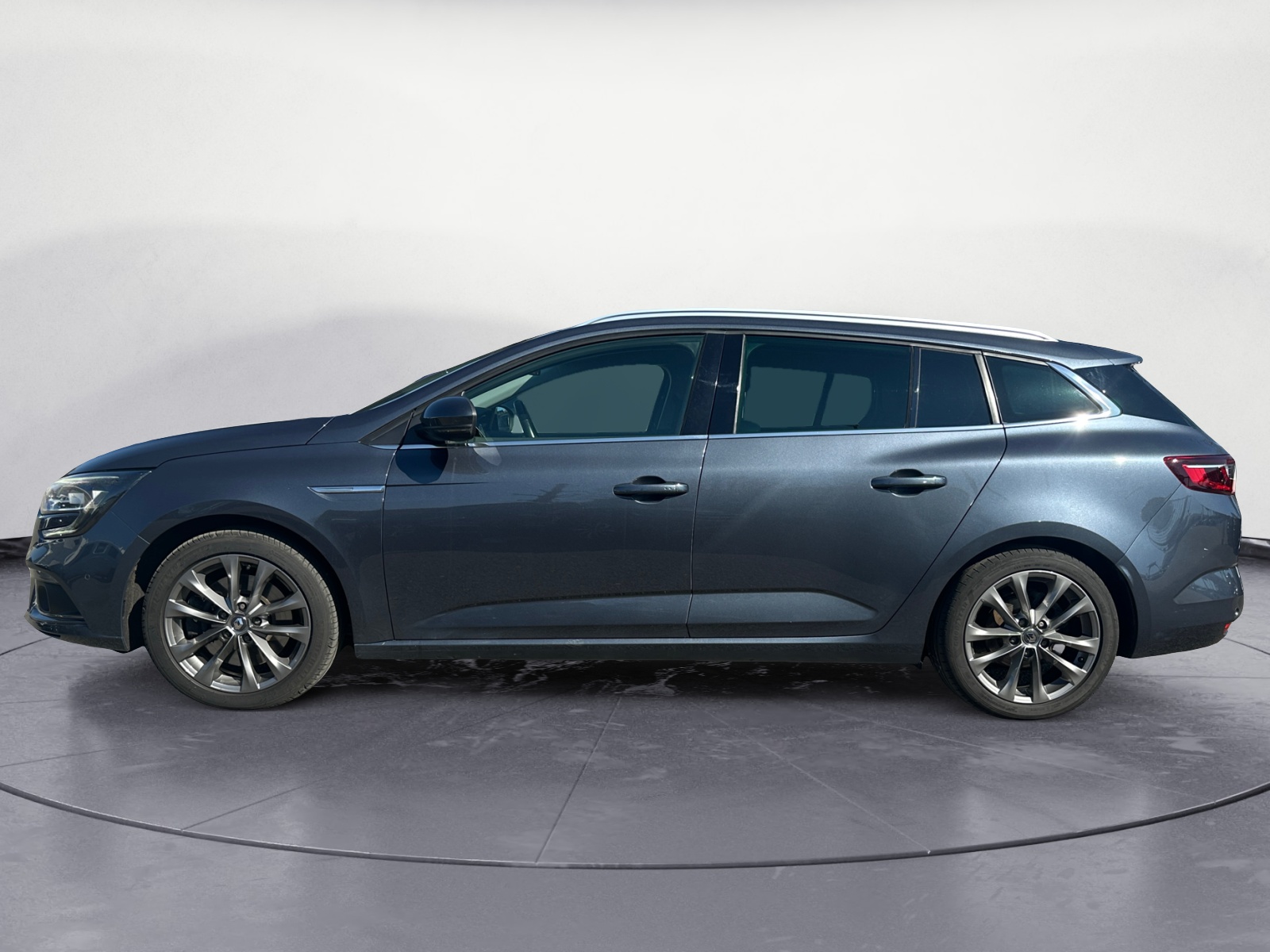 Renault - Megane Grandtour ENERGY TCe 165 EDC SYMPHONY