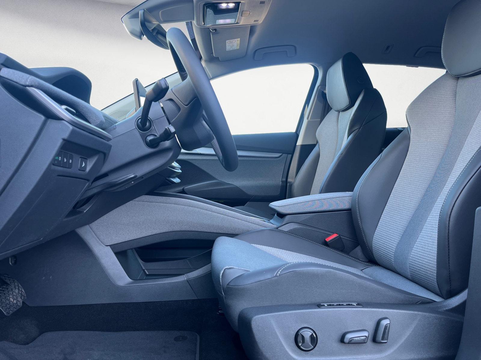 Skoda - Enyaq 60 h Batterie Elektromotor 1-Gang-Automatik