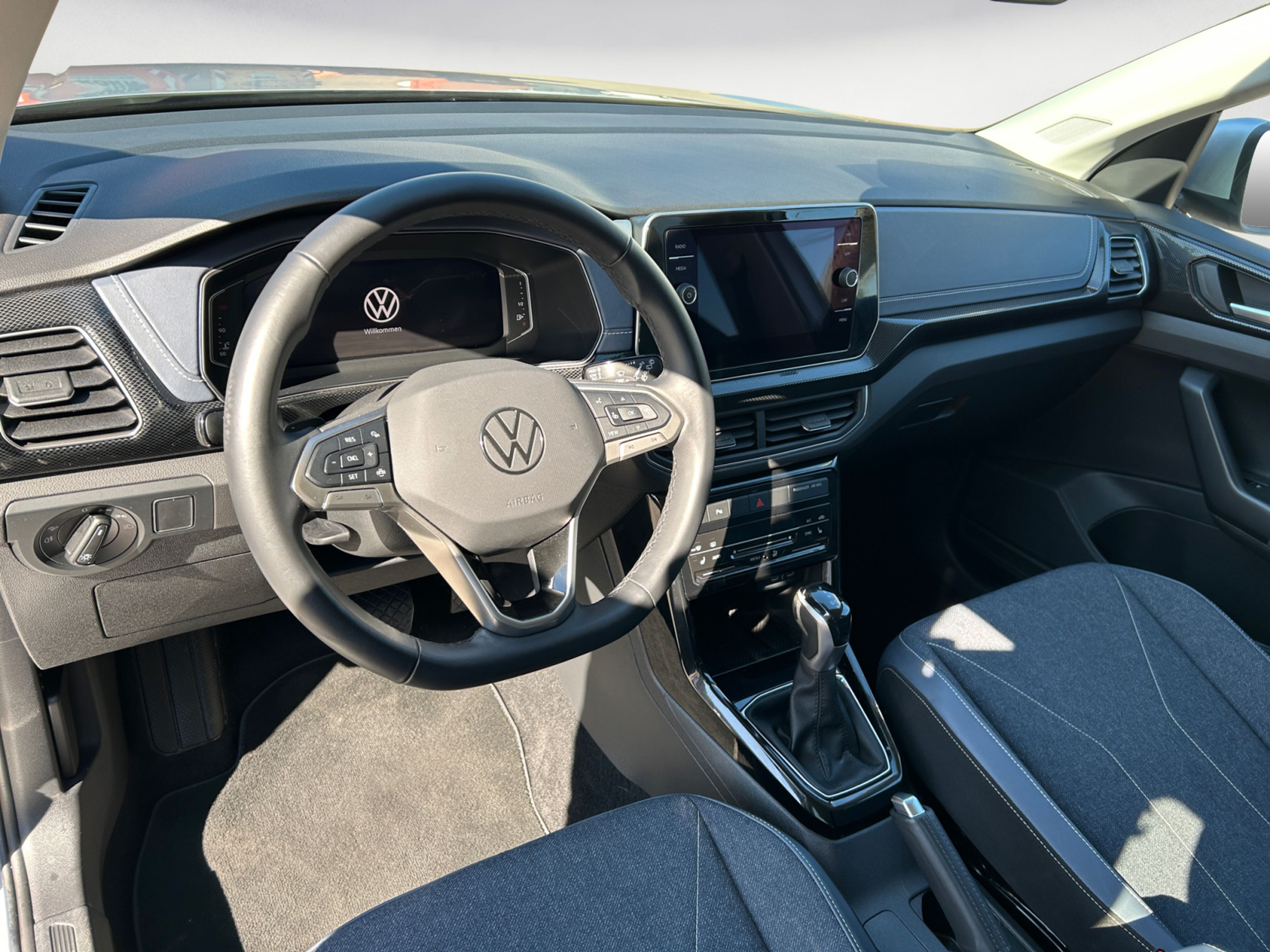 Volkswagen - T-Cross 1.0 TSI OPF DSG Style