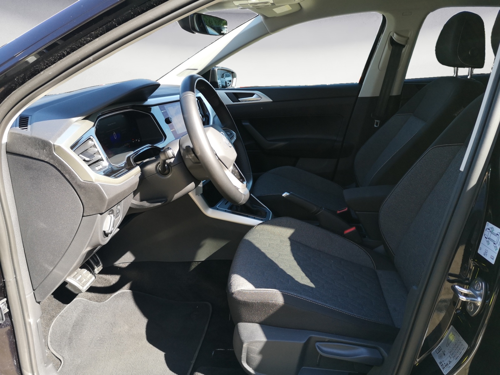 Volkswagen - Polo 1.0 TSI Move DSG