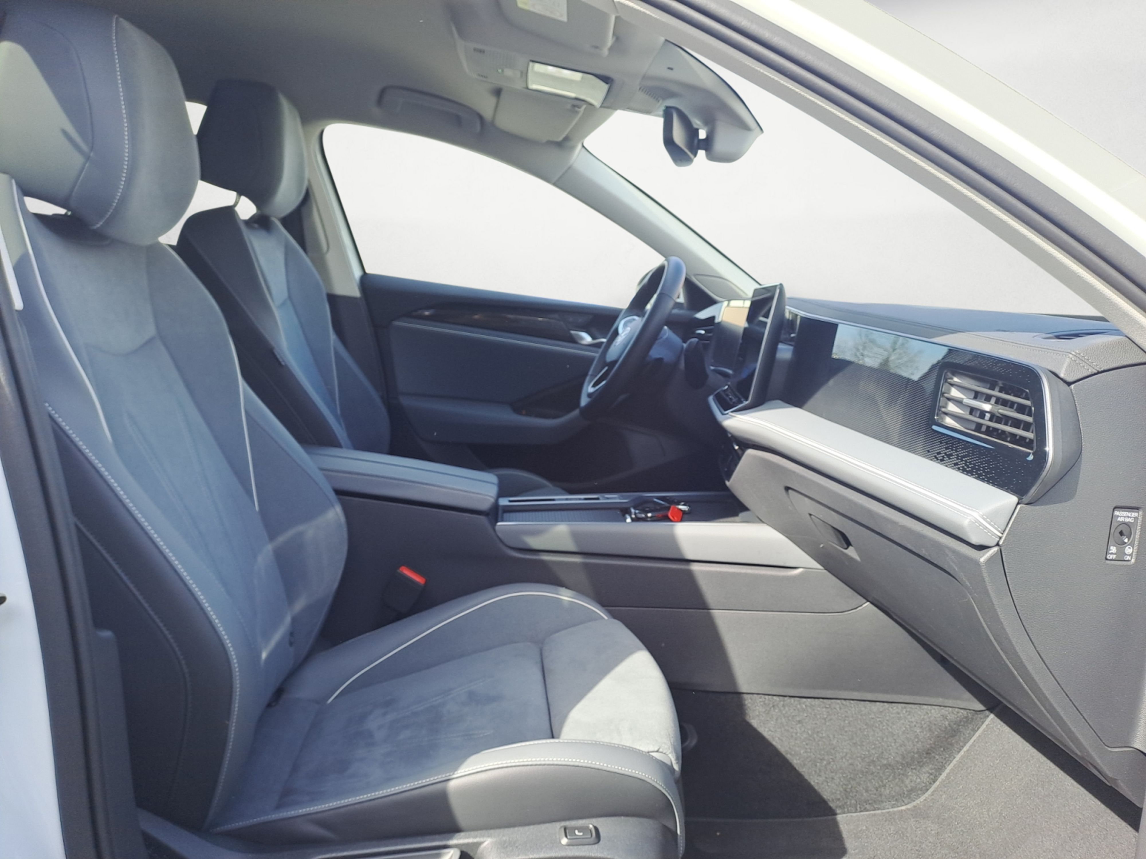 Volkswagen - Passat Variant 1.5 e-TSI DSG