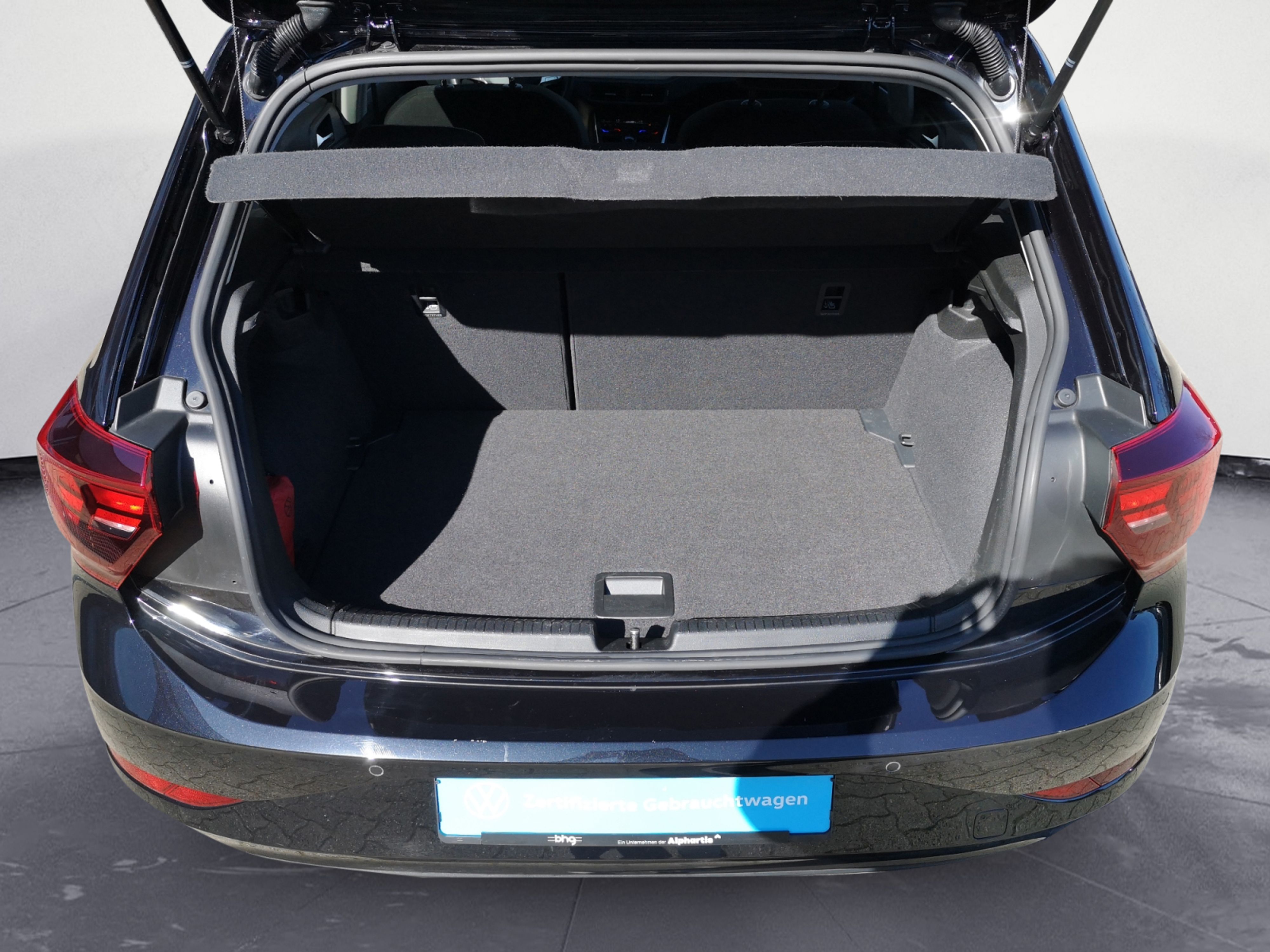 Volkswagen - Polo 1.0 TSI Move DSG