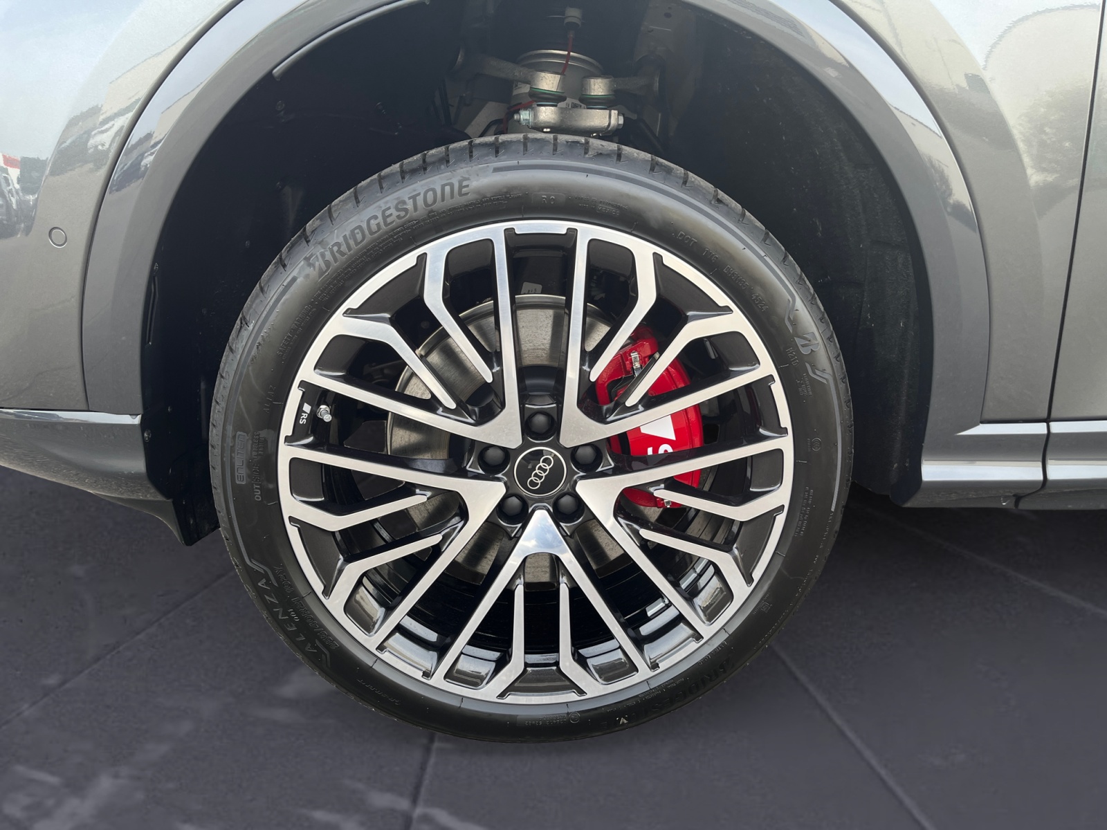 Audi - SQ5