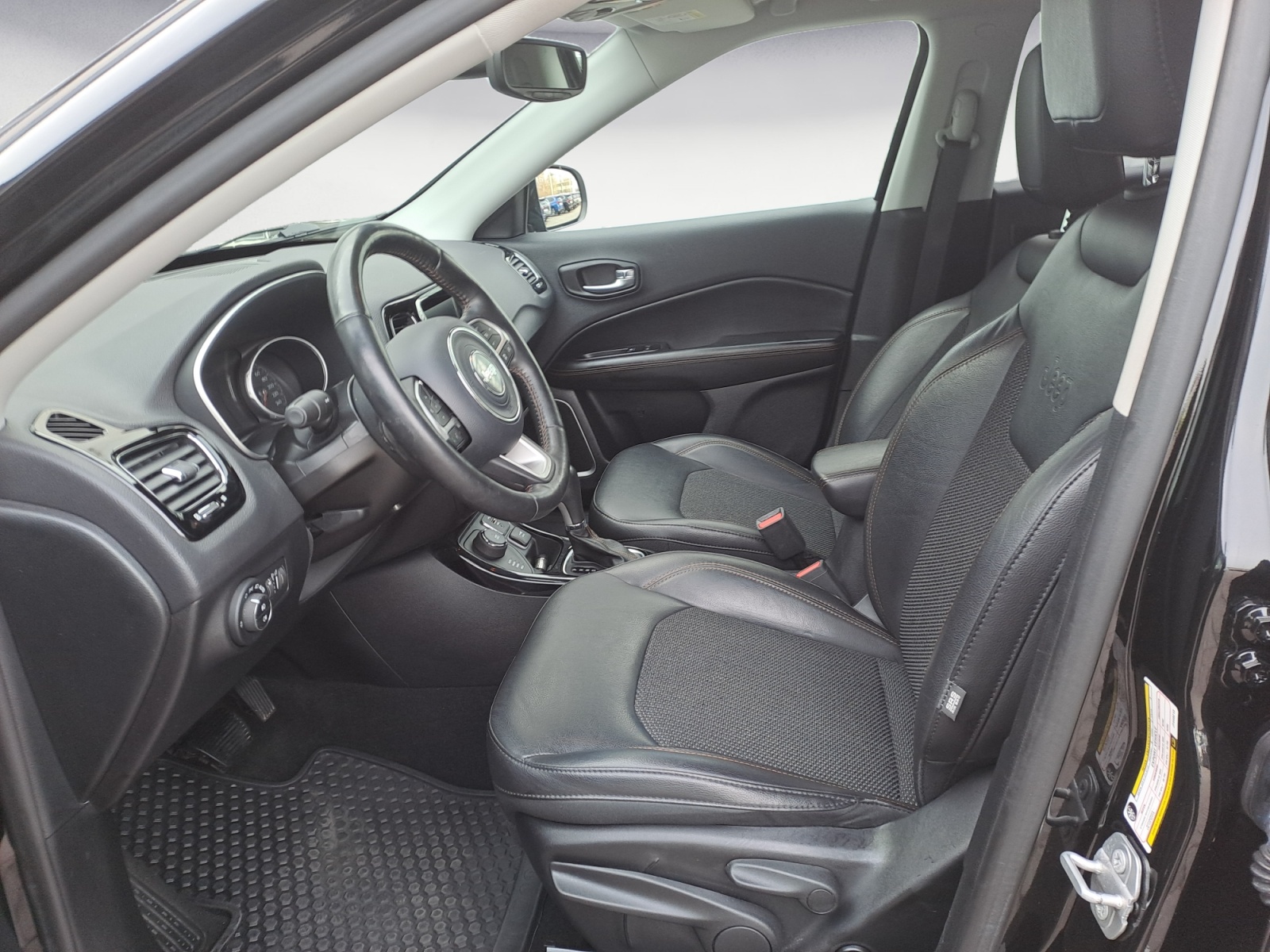 Autres - Compass 1.4 MultiAir Active Drive Limited