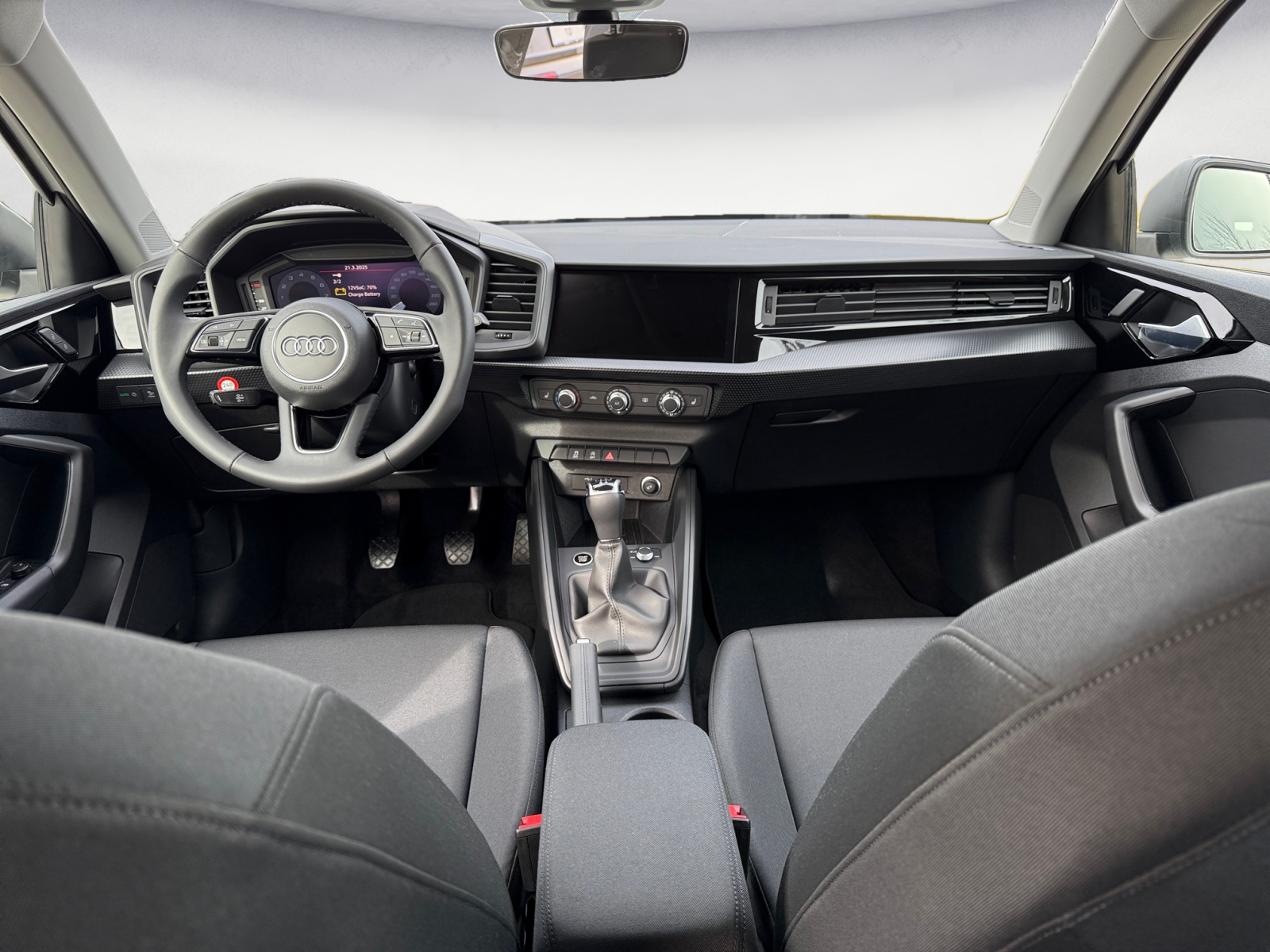 Audi - A1 Sportback advanced 25 TFSI 70(95 ) kW(PS) Schaltgetriebe