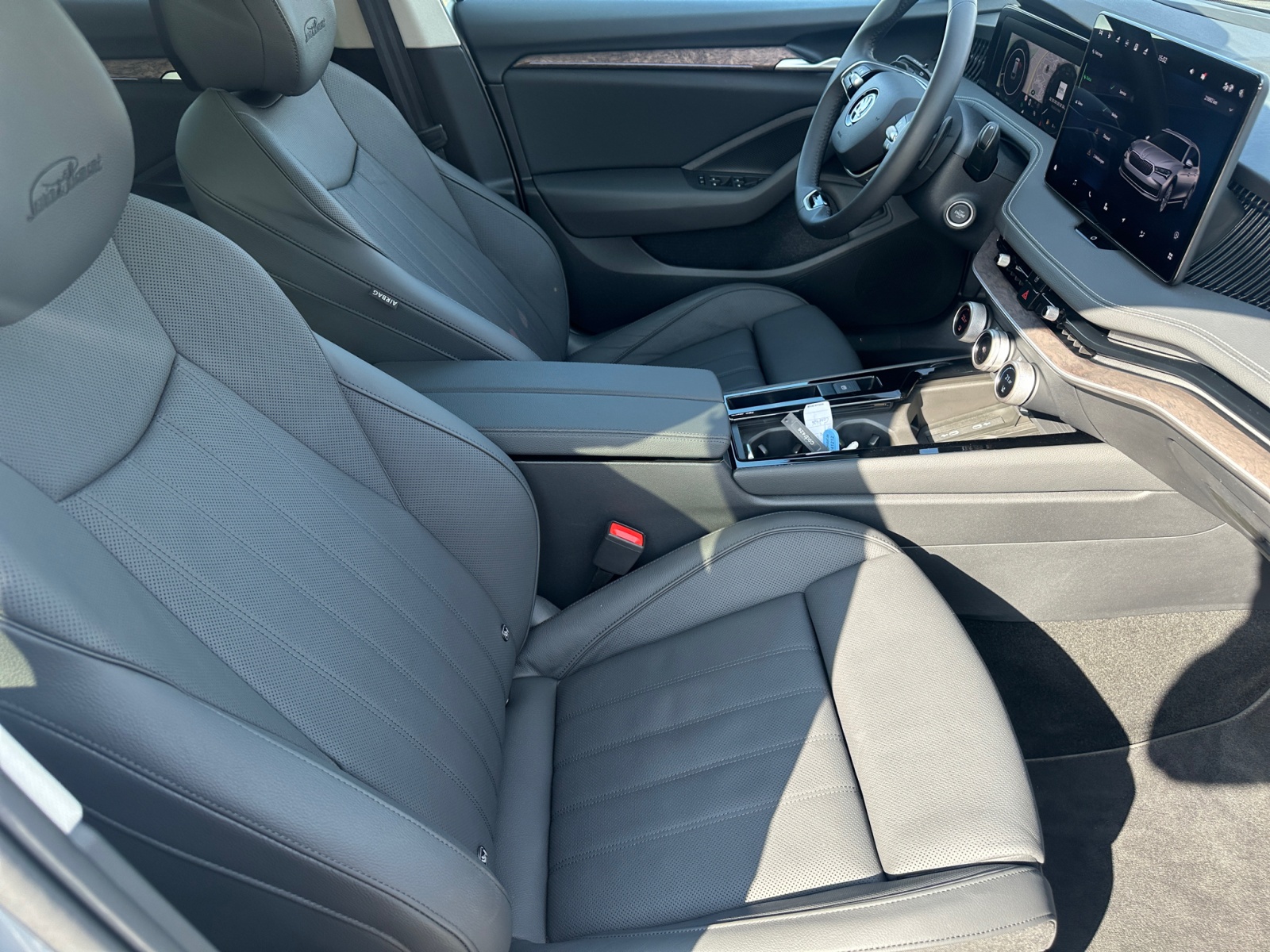 Skoda - Superb Combi 1.5 TSI mHEV DSG L&K