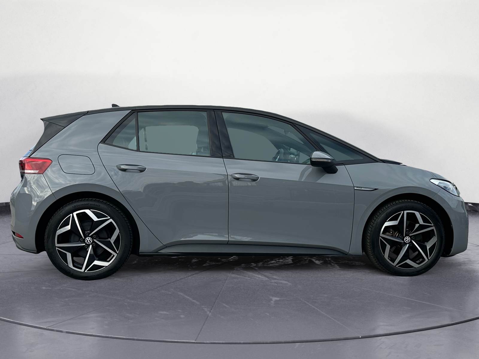 Volkswagen - ID.3 Pro Performance GanzjaR.; Navi; 19`Felge