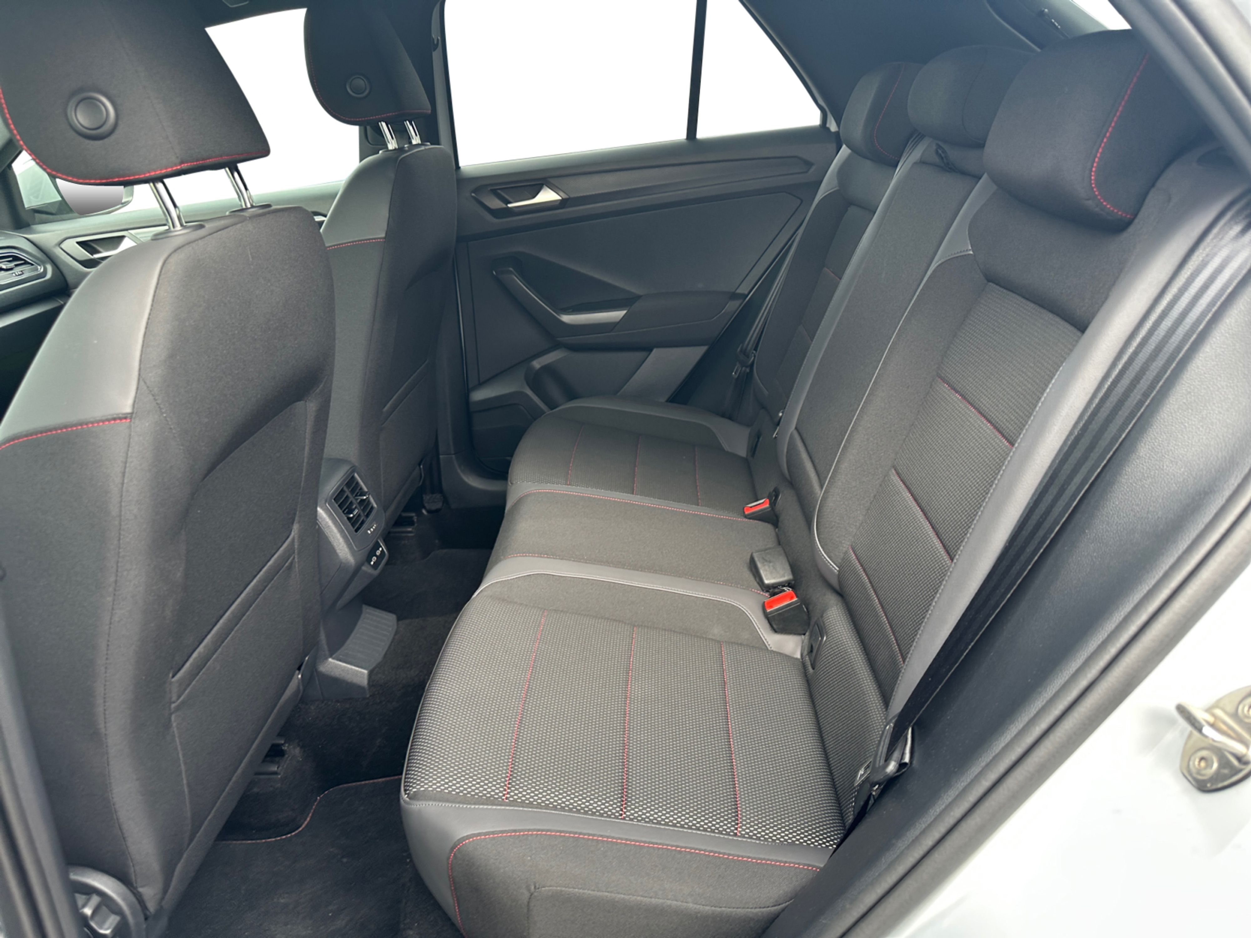 Volkswagen - T-Roc 1.5 TSI ACT OPF DSG Sport