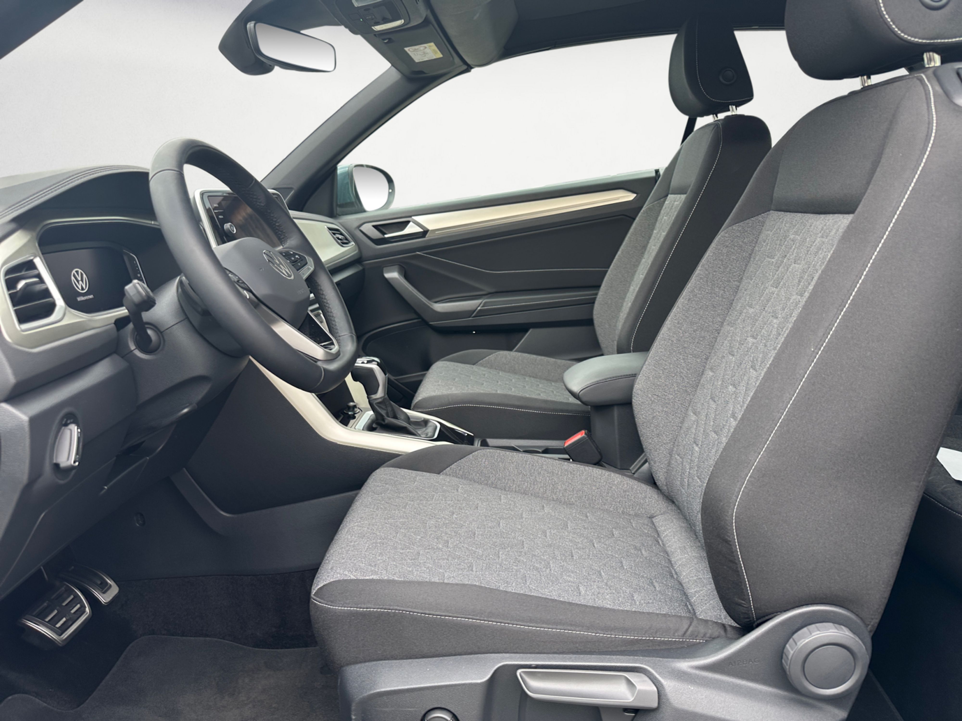 Volkswagen - T-Roc Cabriolet 1.5 TSI OPF DSG Move