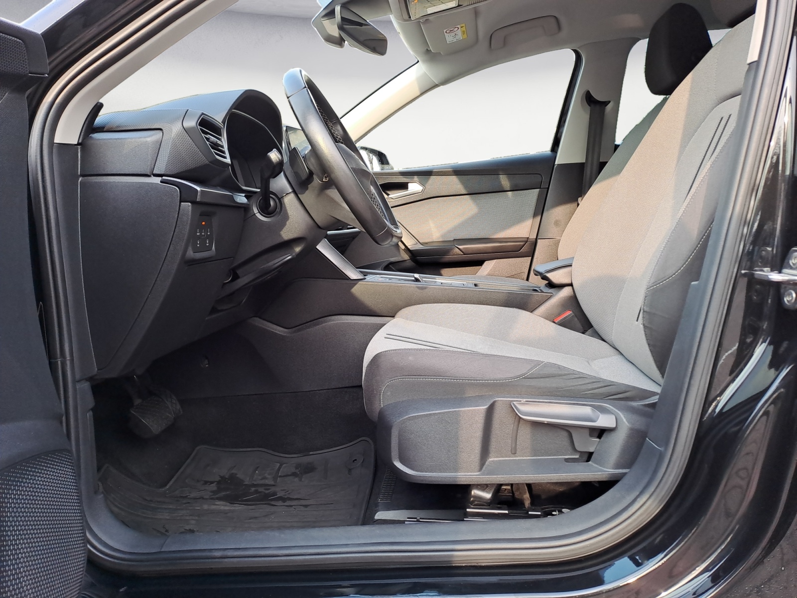 Seat - Leon Sportstourer 1.5 eTSI ACT OPF DSG Style