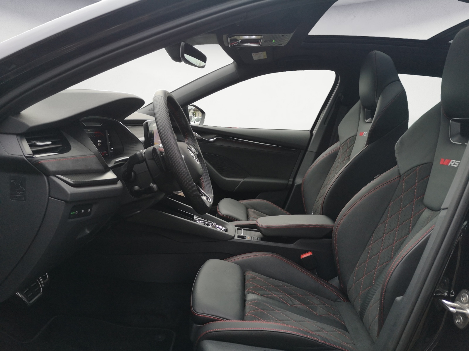 Skoda - Octavia RS 2.0 TSI DSG