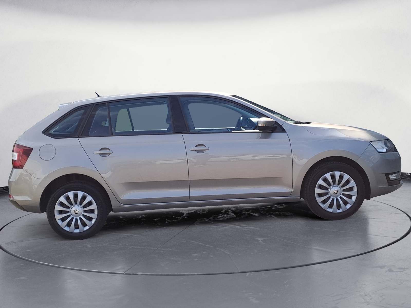 Skoda - Rapid Spaceback 1.0 TSI DSG Ambition