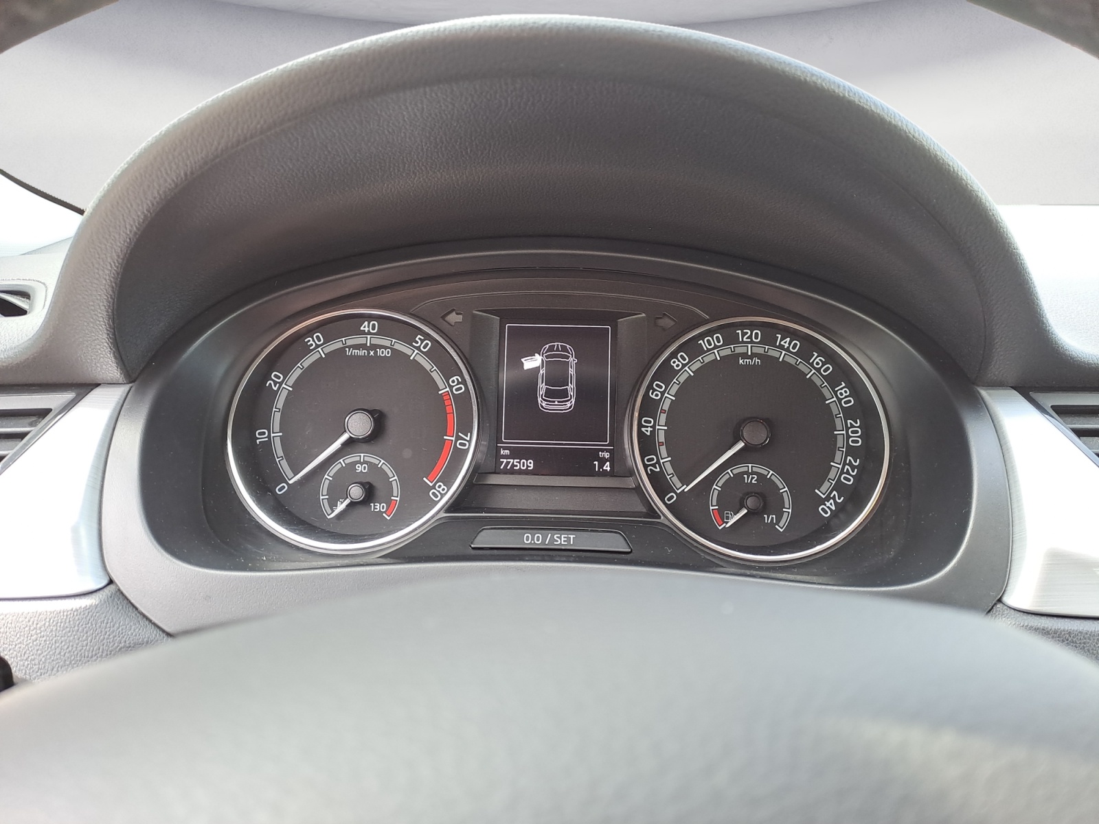 Skoda - Rapid Spaceback 1.0 TSI DSG Ambition
