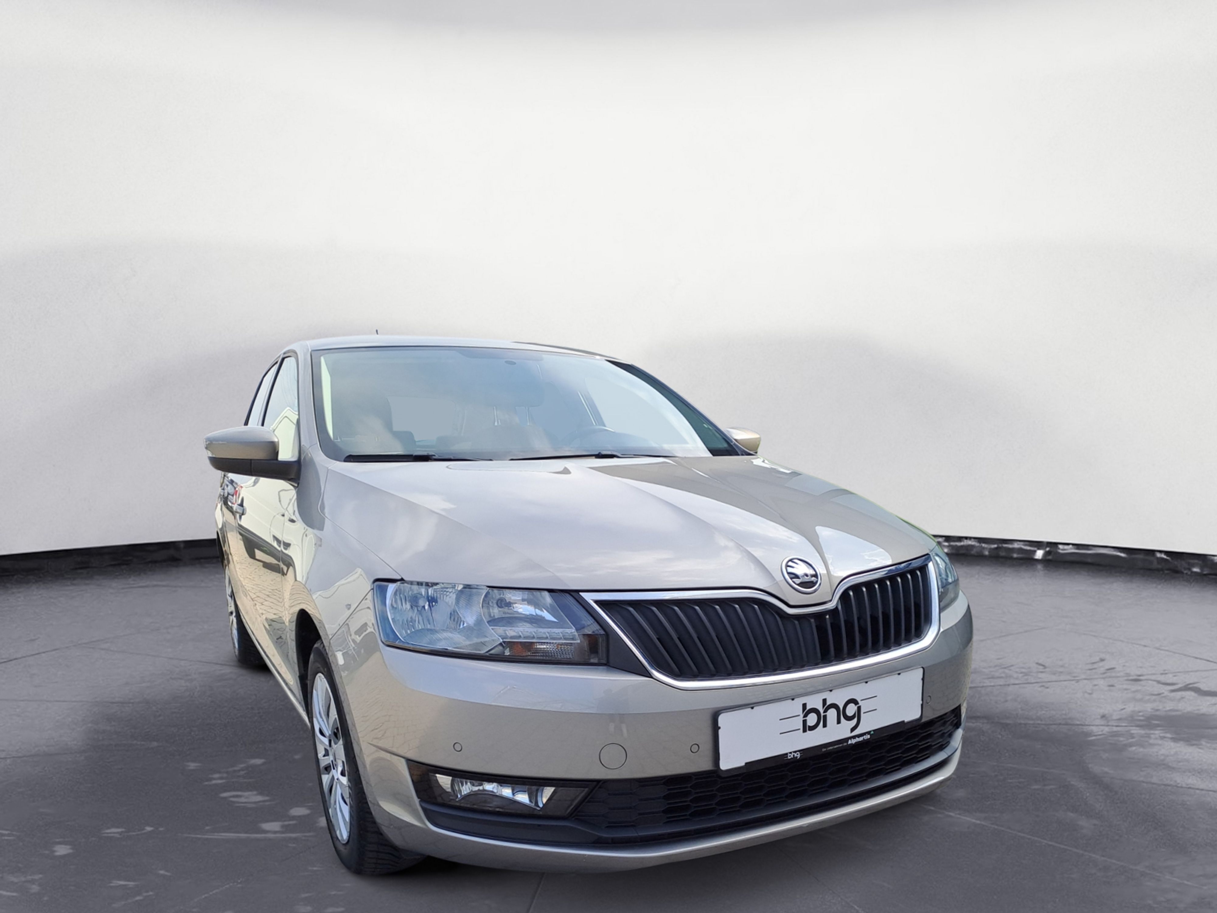 Skoda - Rapid Spaceback 1.0 TSI DSG Ambition