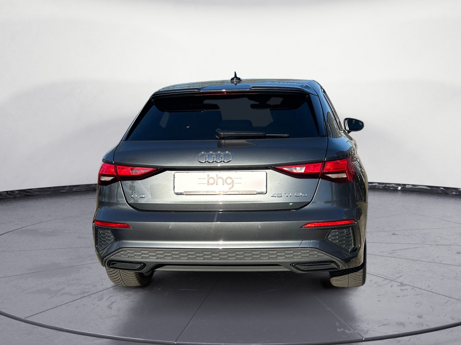 Audi - A3 Sportback 45 TFSIe S tronic S line