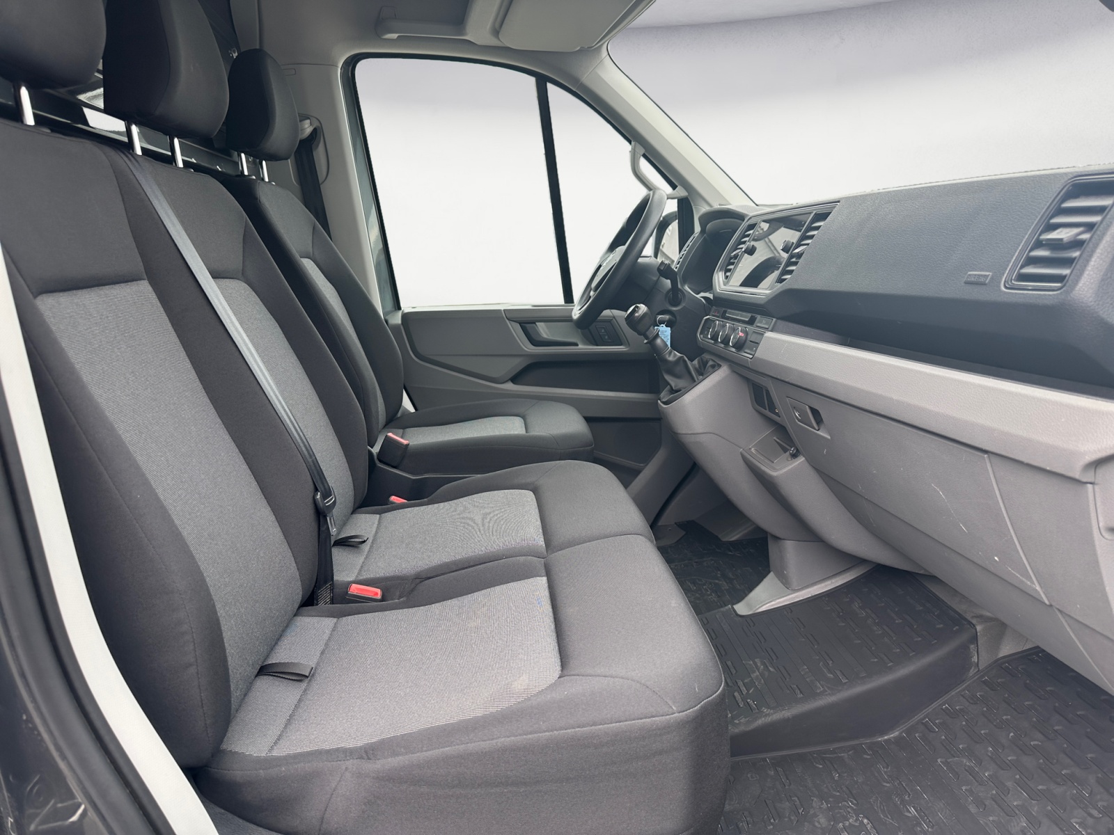 Volkswagen - Crafter 35 TDI LR KOFFERAUFBAU