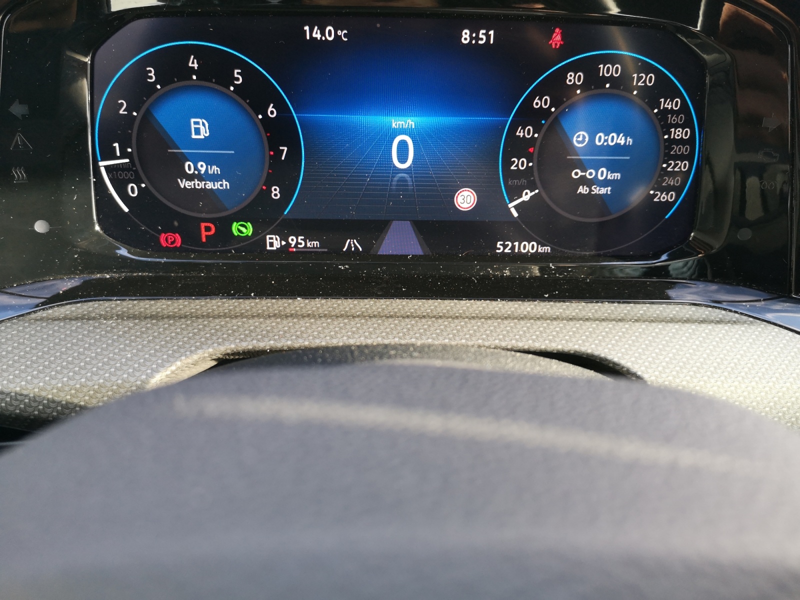Volkswagen - Golf 1.5 eTSI R-Line DSG
