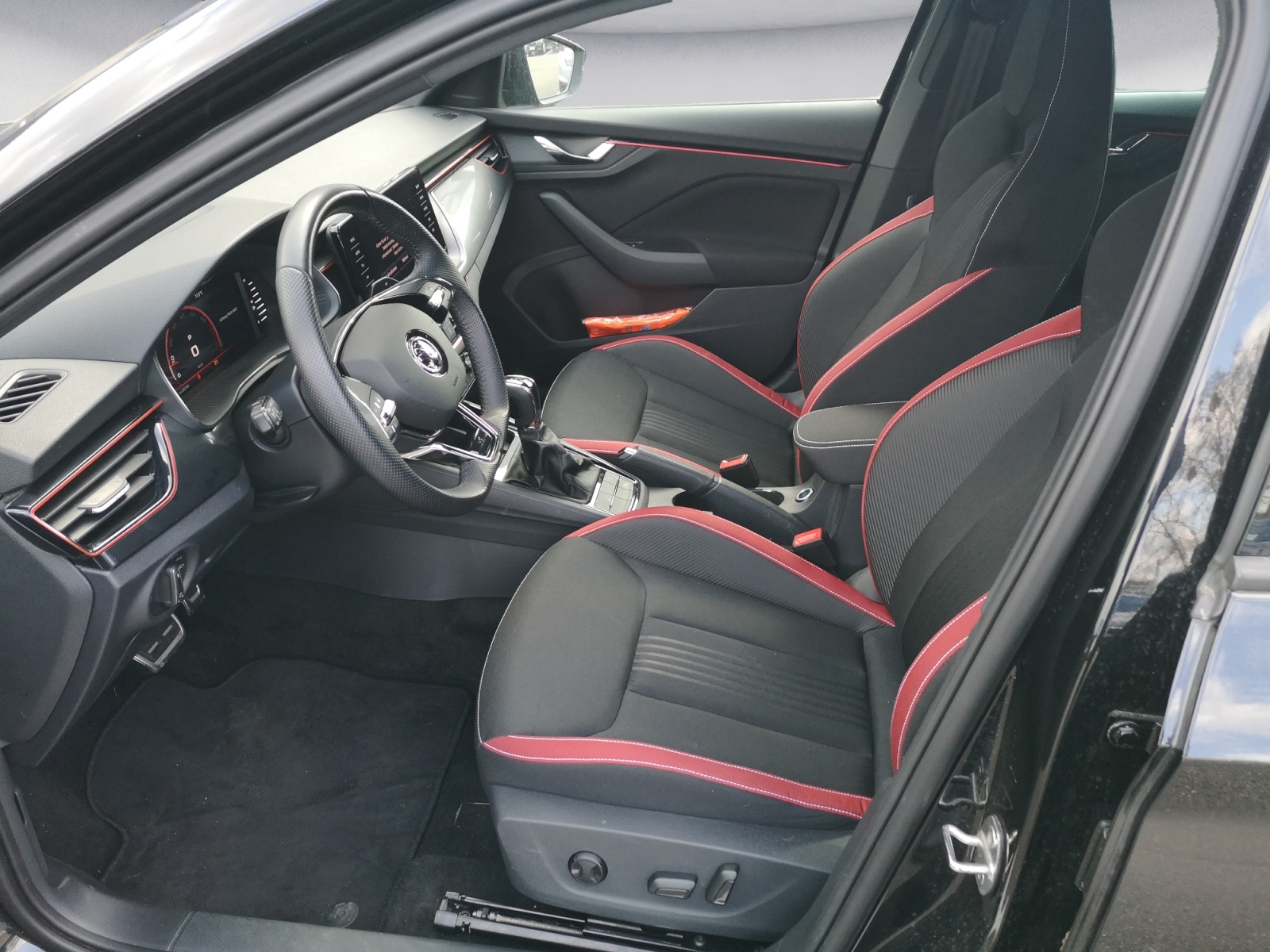 Skoda - Scala 1.5 TSI DSG *MONTE CARLO*
