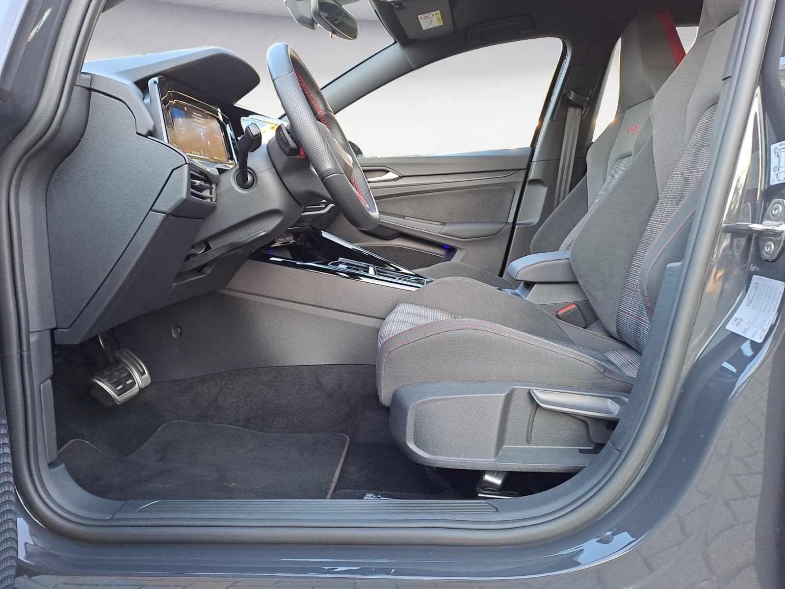 Volkswagen - Golf 2.0 TSI OPF DSG GTI