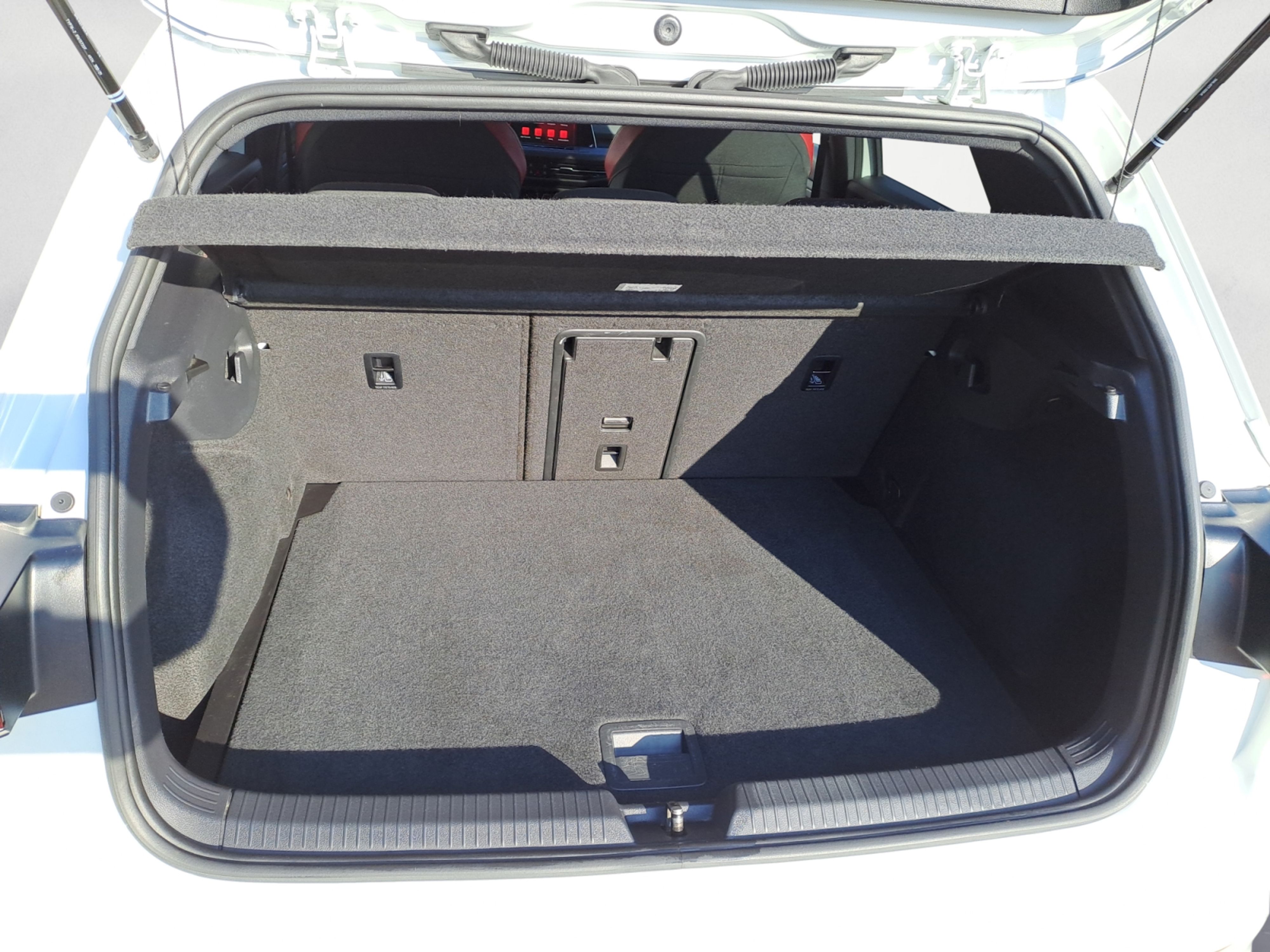 Volkswagen - Golf 2.0 TSI OPF DSG GTI