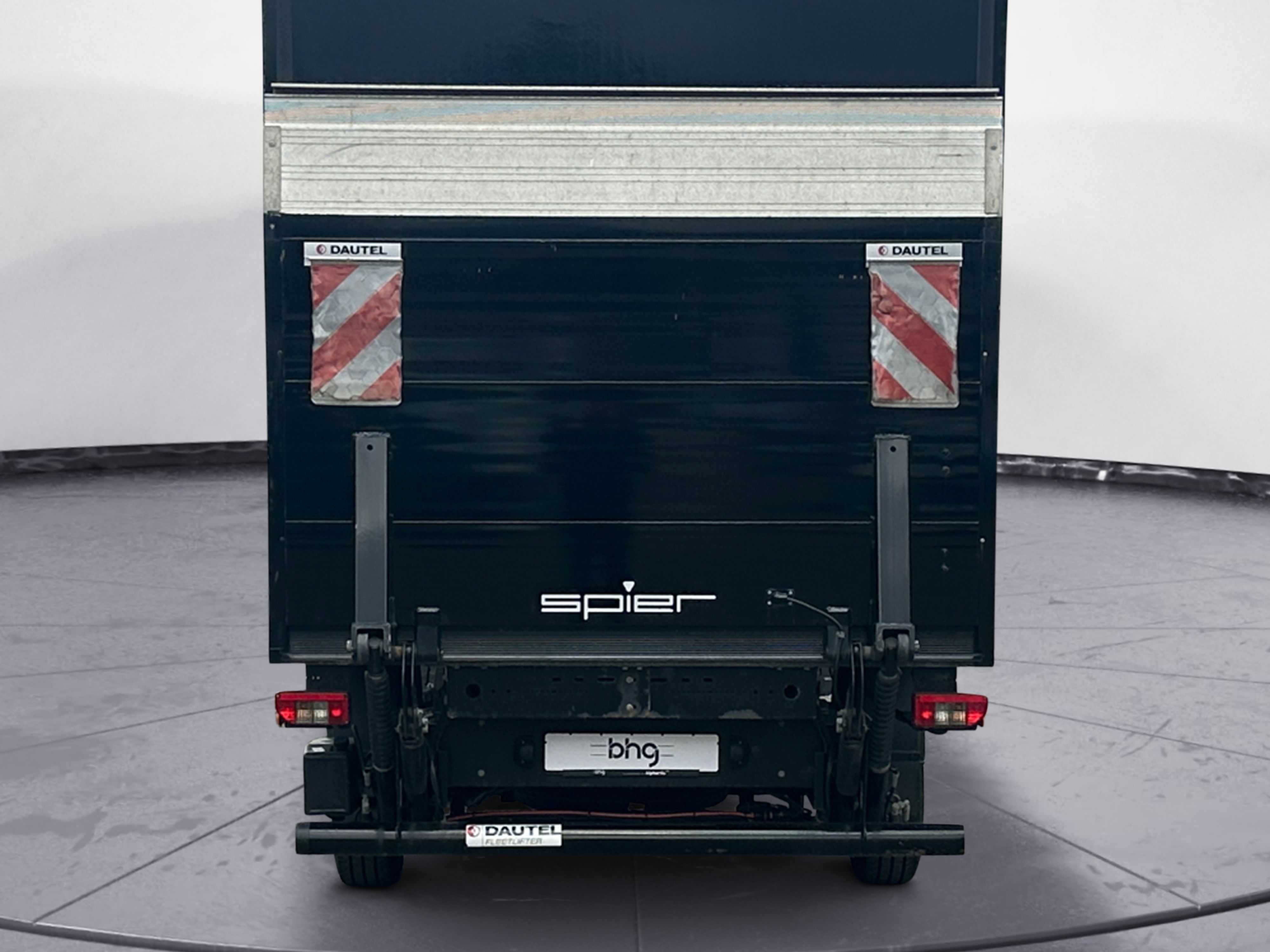 Volkswagen - Crafter 35 TDI LR KOFFERAUFBAU