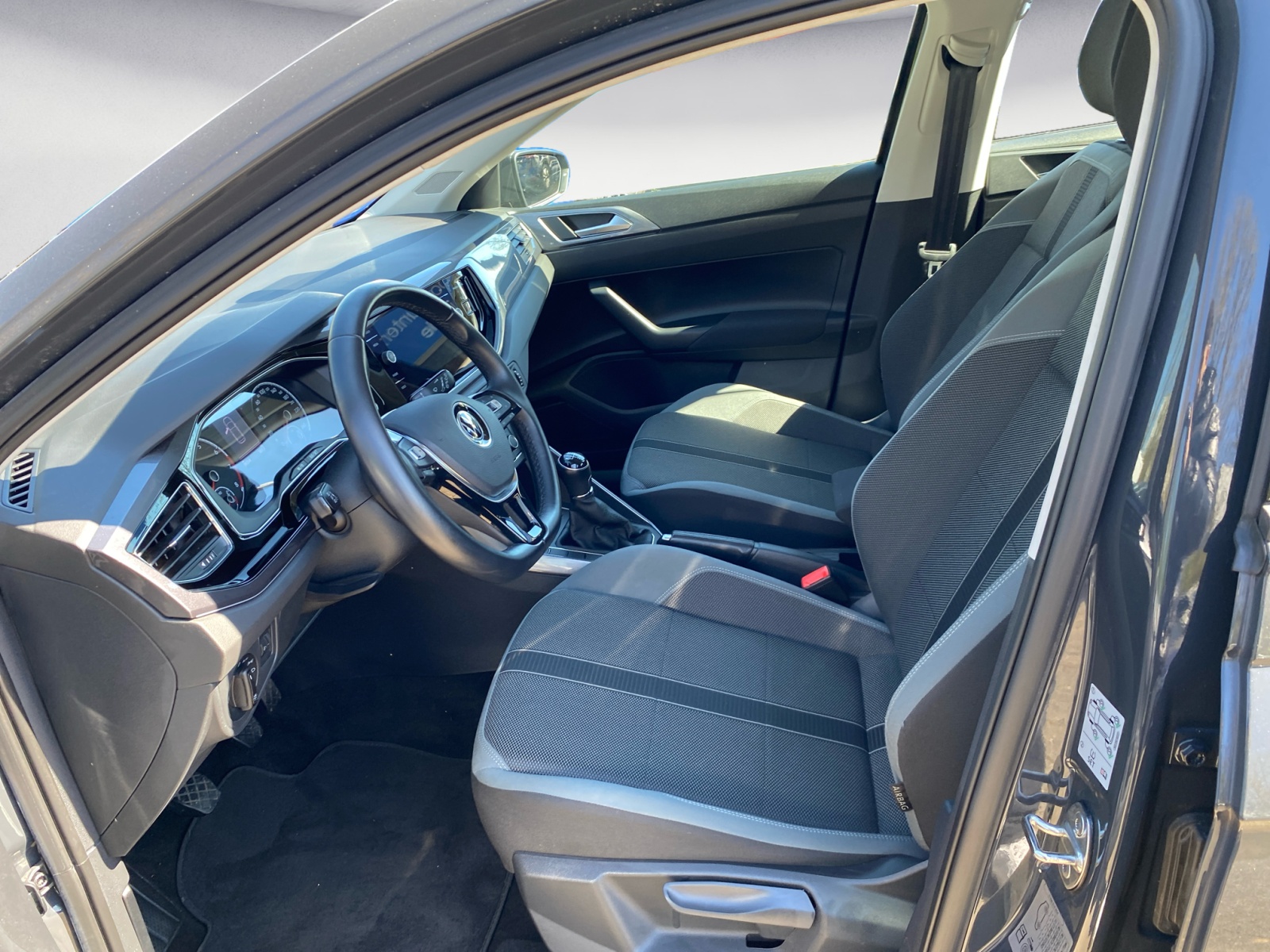 Volkswagen - Polo 1.0 TSI OPF Highline