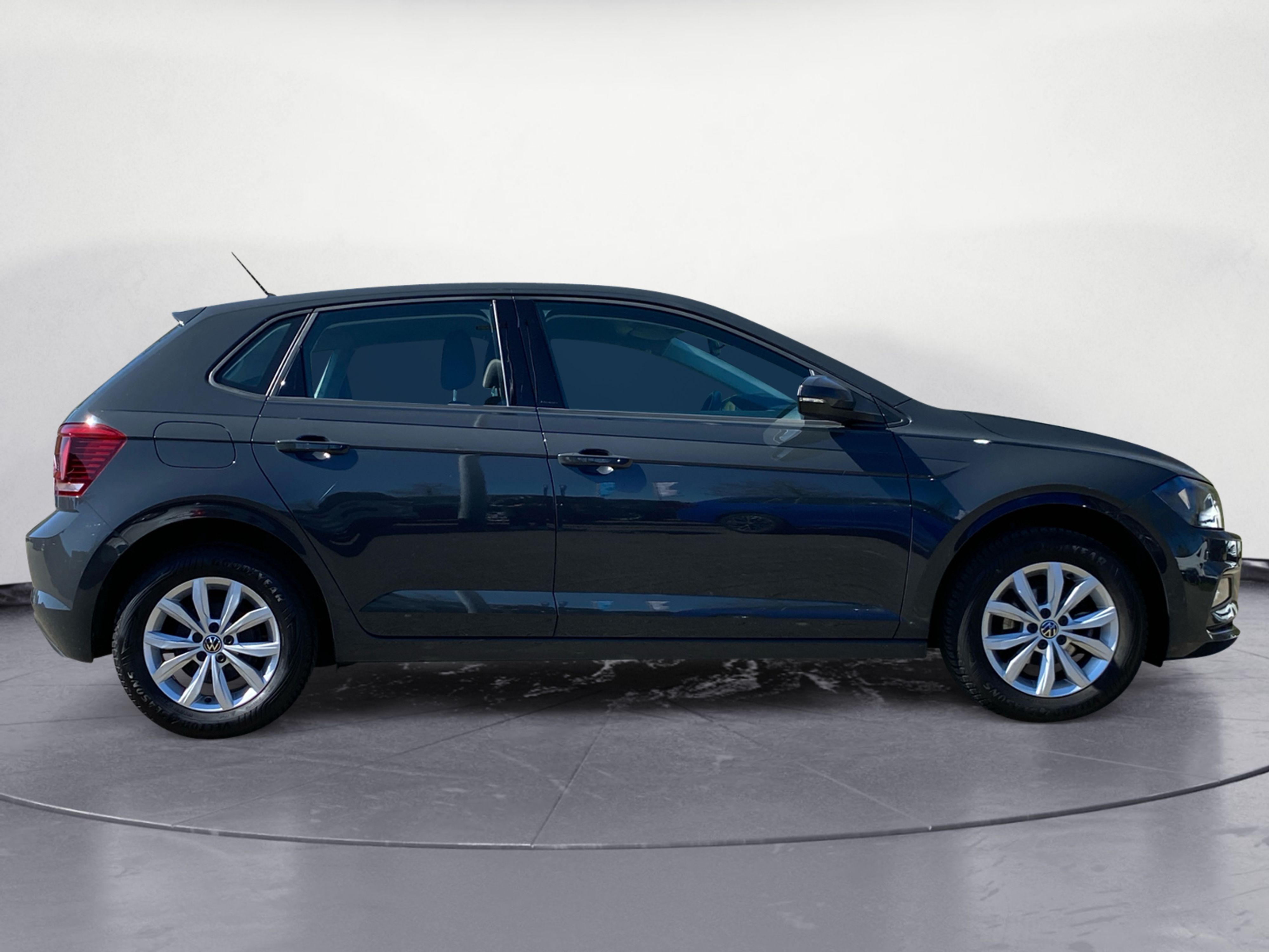 Volkswagen - Polo 1.0 TSI OPF Highline