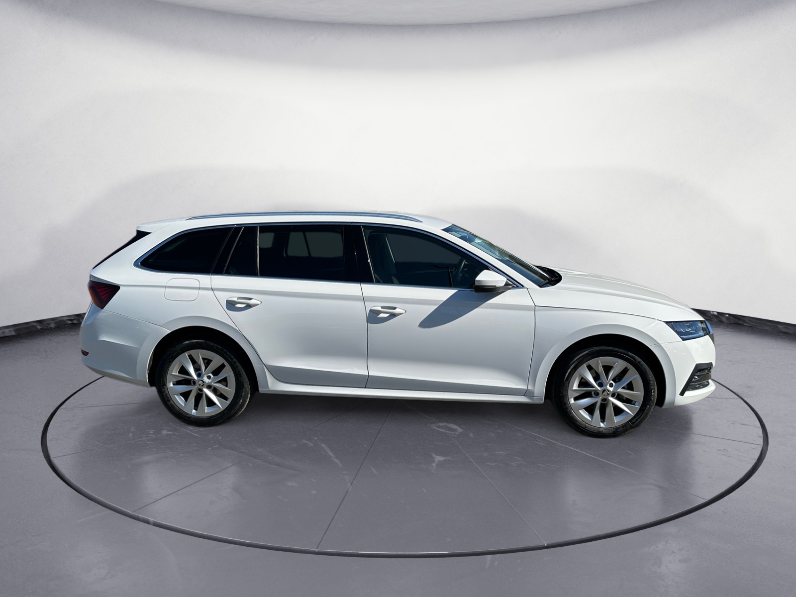 Skoda - Octavia Combi