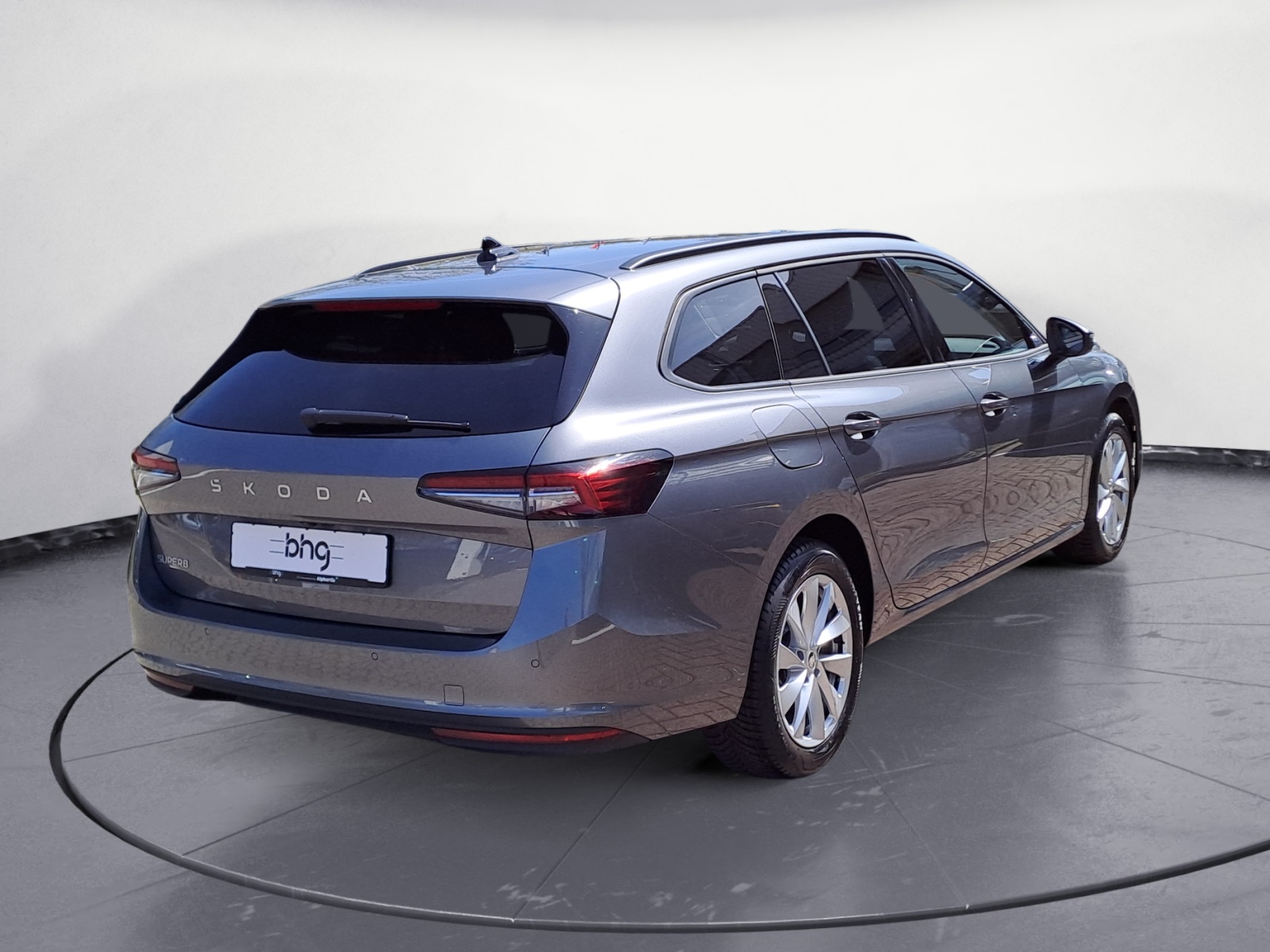 Skoda - Superb Combi 1.5 TSI DSG SELECTION