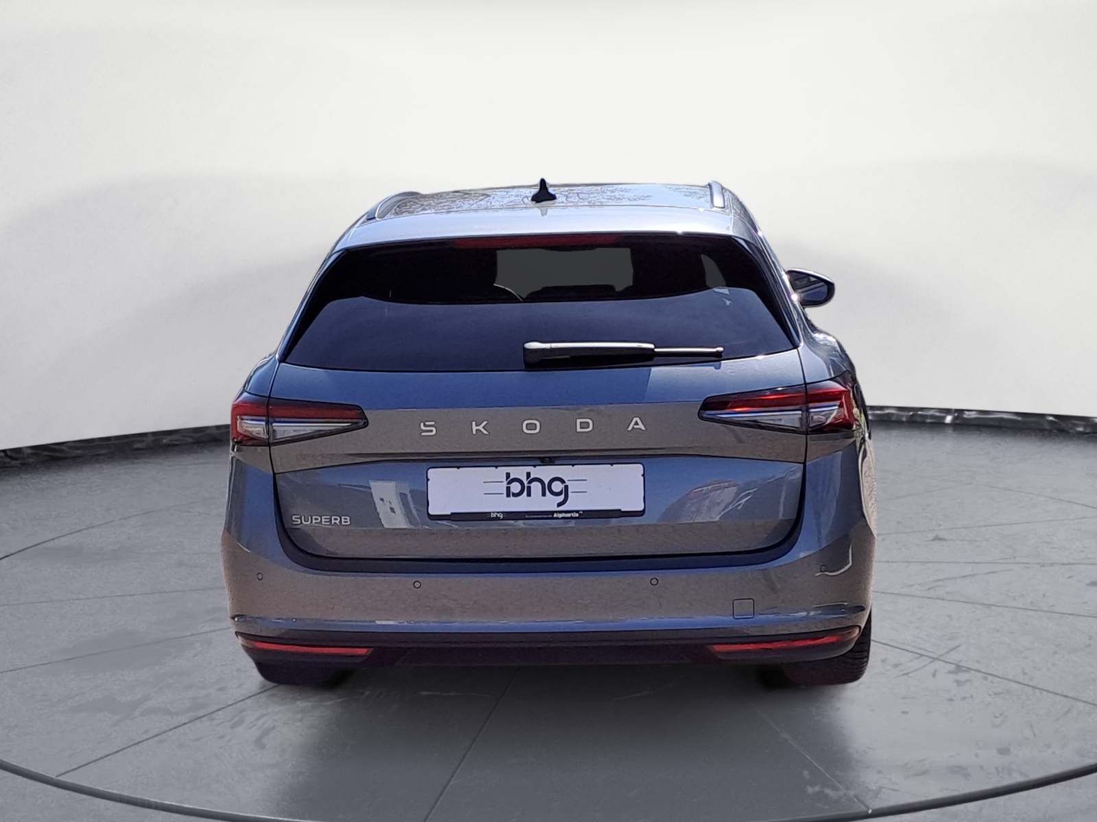 Skoda - Superb Combi 1.5 TSI DSG SELECTION
