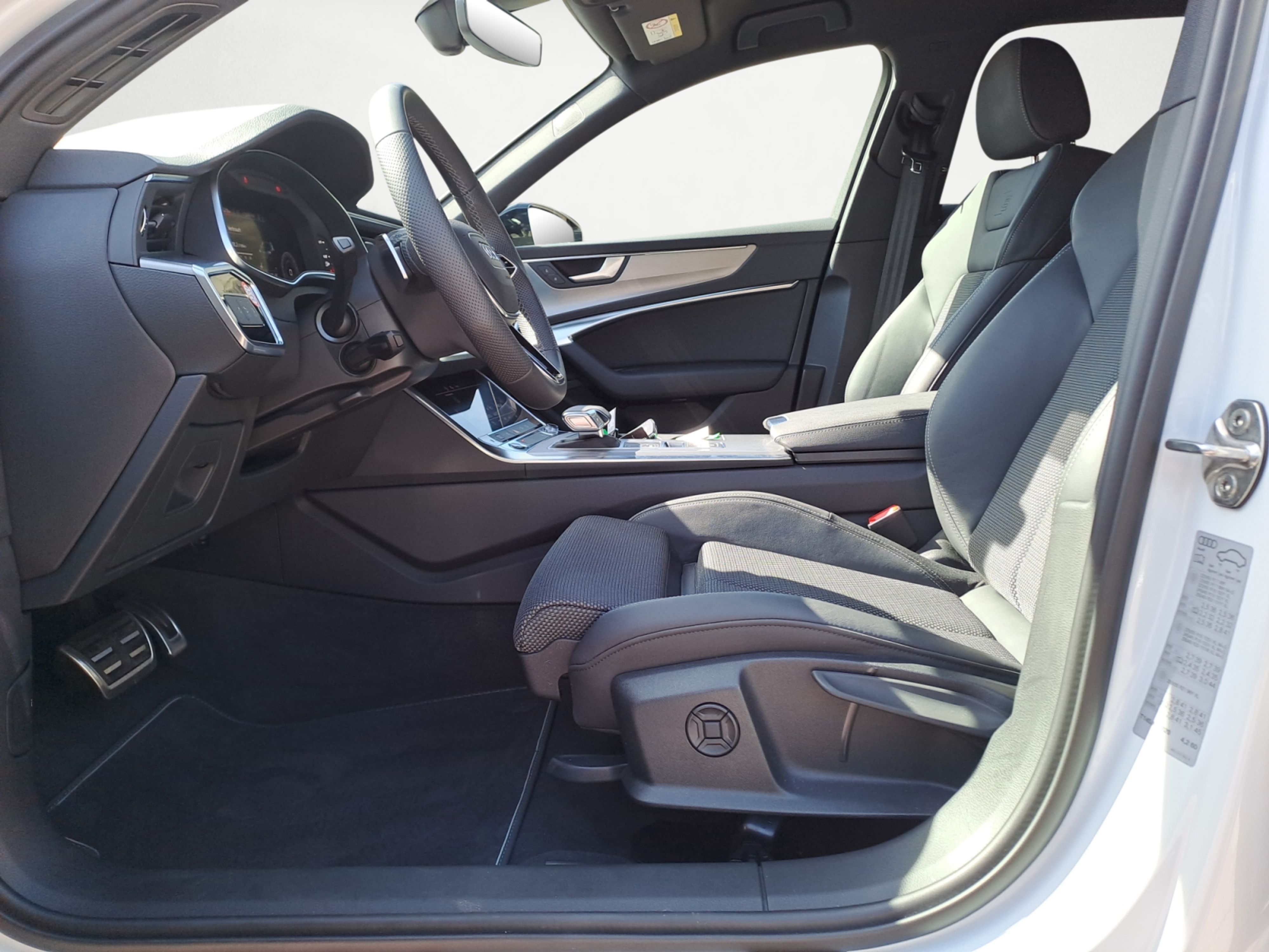 Audi - A6 Avant 35 TDI S tronic S line