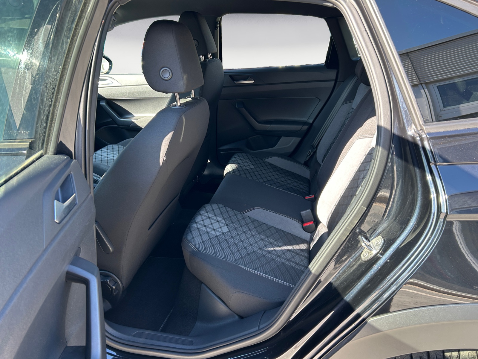 Volkswagen - Taigo 1.0 TSI OPF DSG R-Line