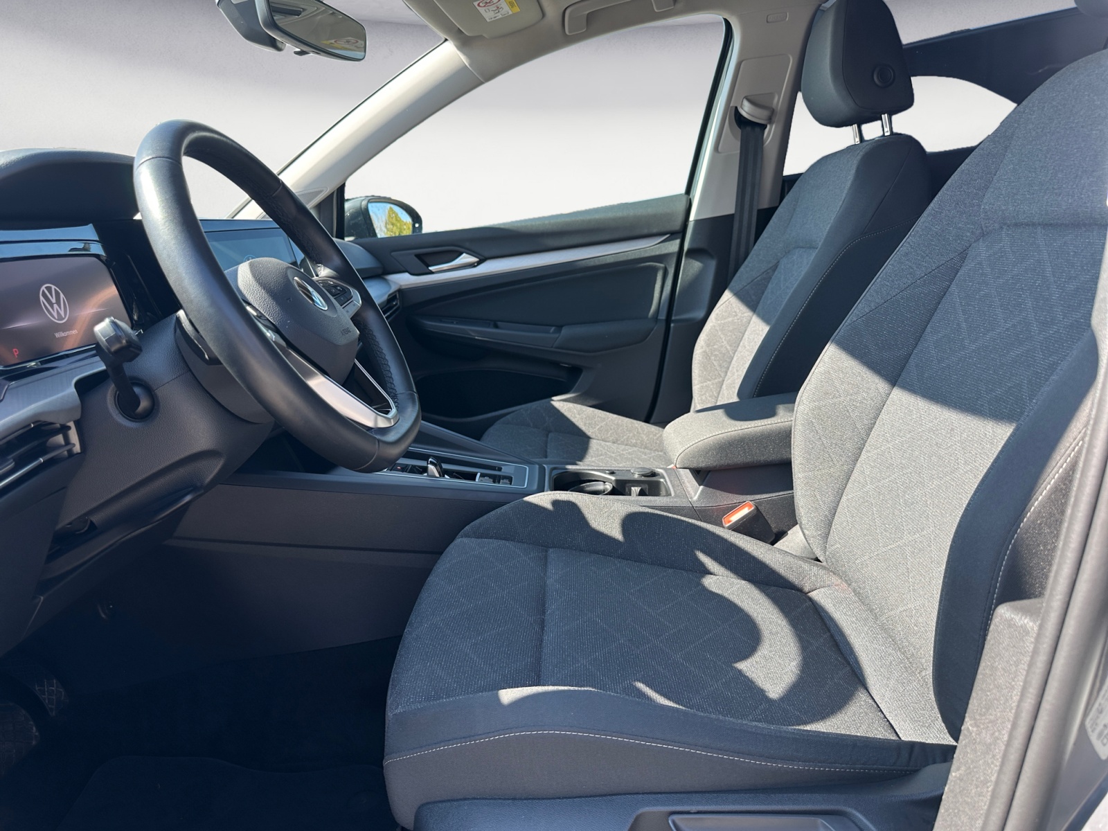 Volkswagen - Golf Variant Life 1,5leTSI OPF  DSG
