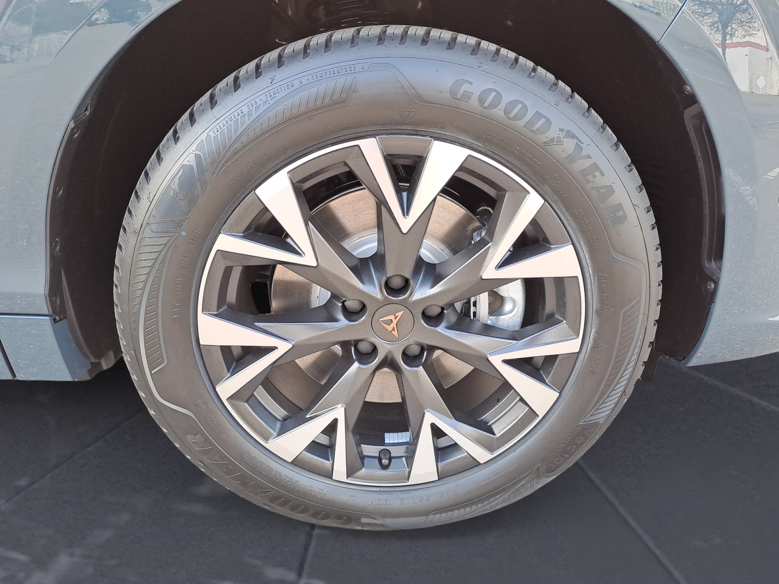 Cupra - Terramar 1.5 e-HYBRID  6-Gang-DSG