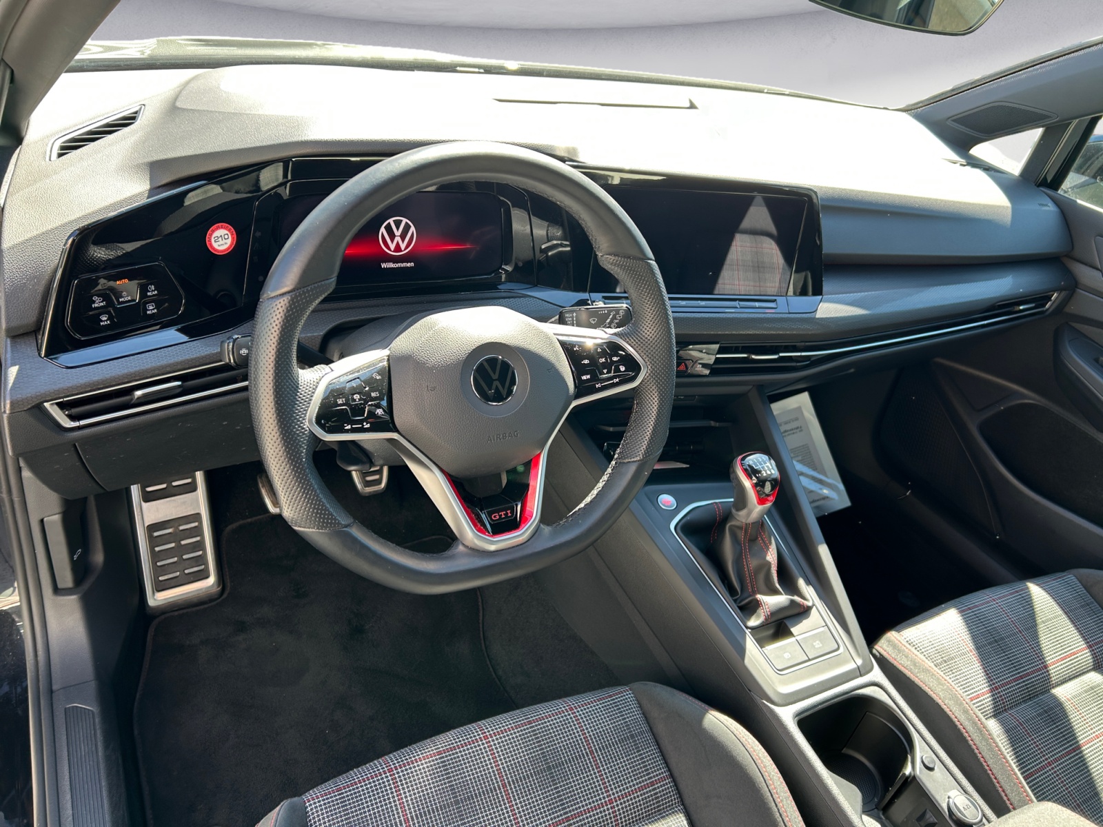 Volkswagen - Golf GTI 2.0 TSI