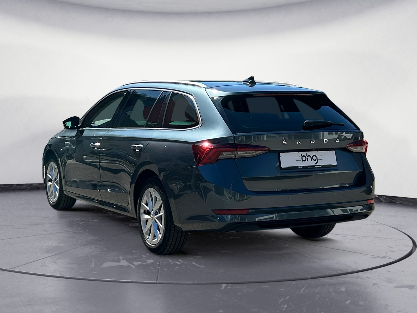 Skoda - Octavia Combi 2.0 TDI DSG Style