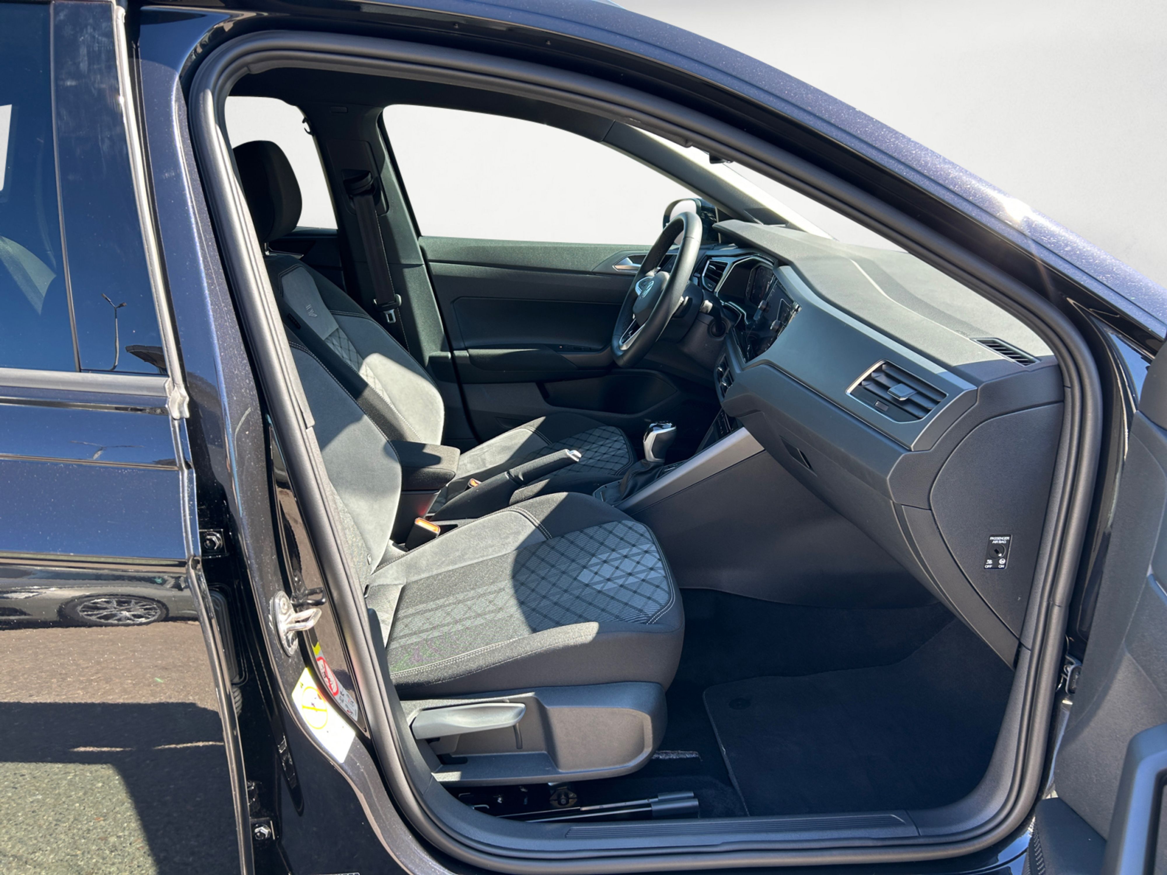 Volkswagen - Taigo 1.5 TSI OPF DSG R-Line