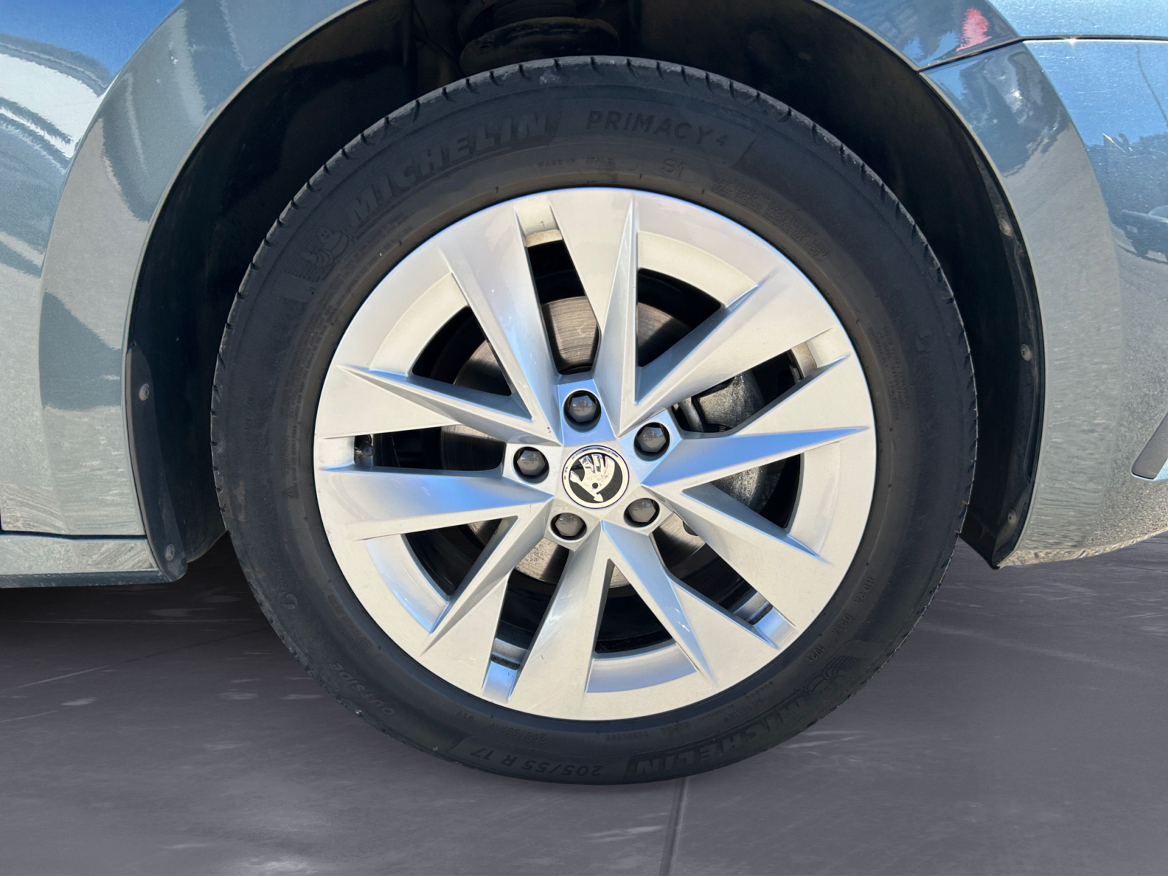 Skoda - Octavia Combi 2.0 TDI DSG Style