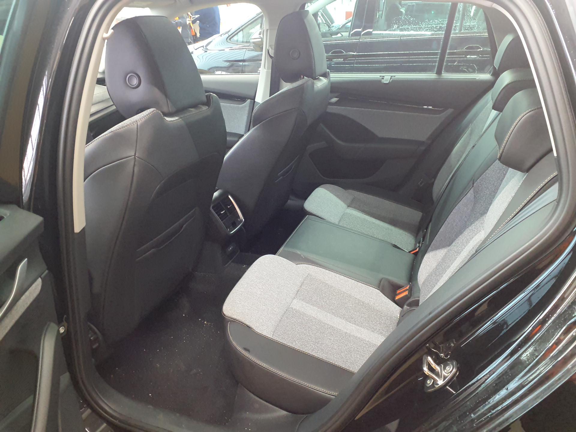 Skoda - Octavia Combi Selection 1.5 TSI DSG