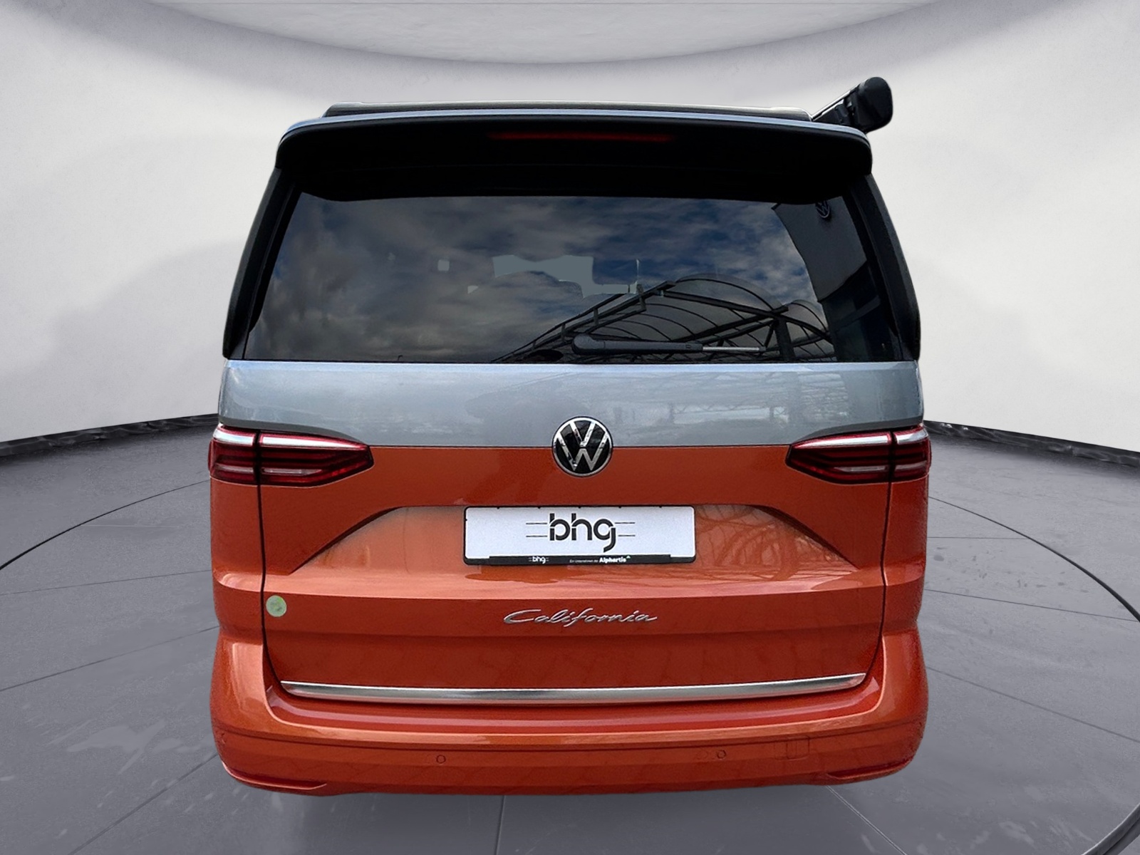 Volkswagen - California Der neue California Beach Tou r 2,0 l TDI SCR Frontantrieb 7-Ga ng-DSG