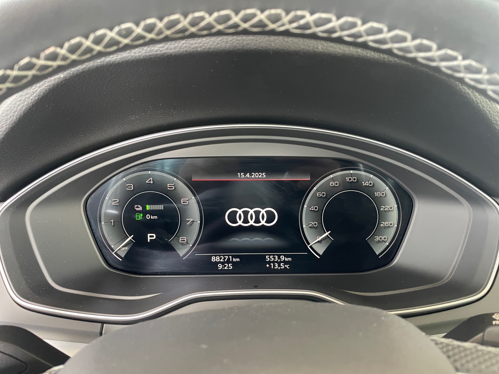 Audi - Q5 S line 55TFSI e quattro S tronic