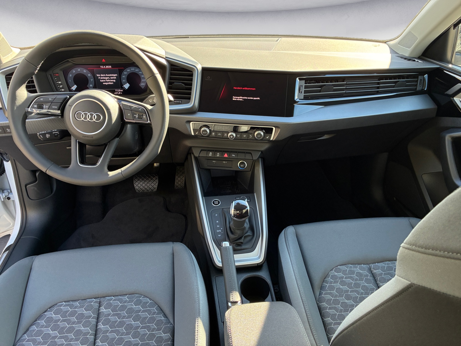 Audi - A1