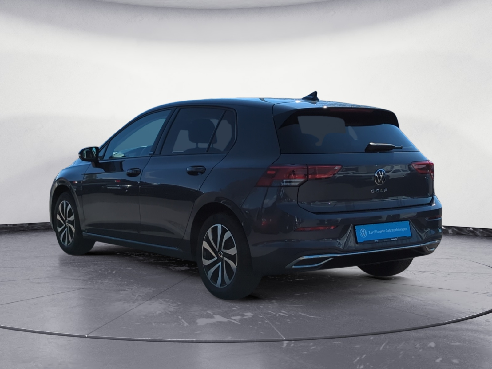Volkswagen - Golf
