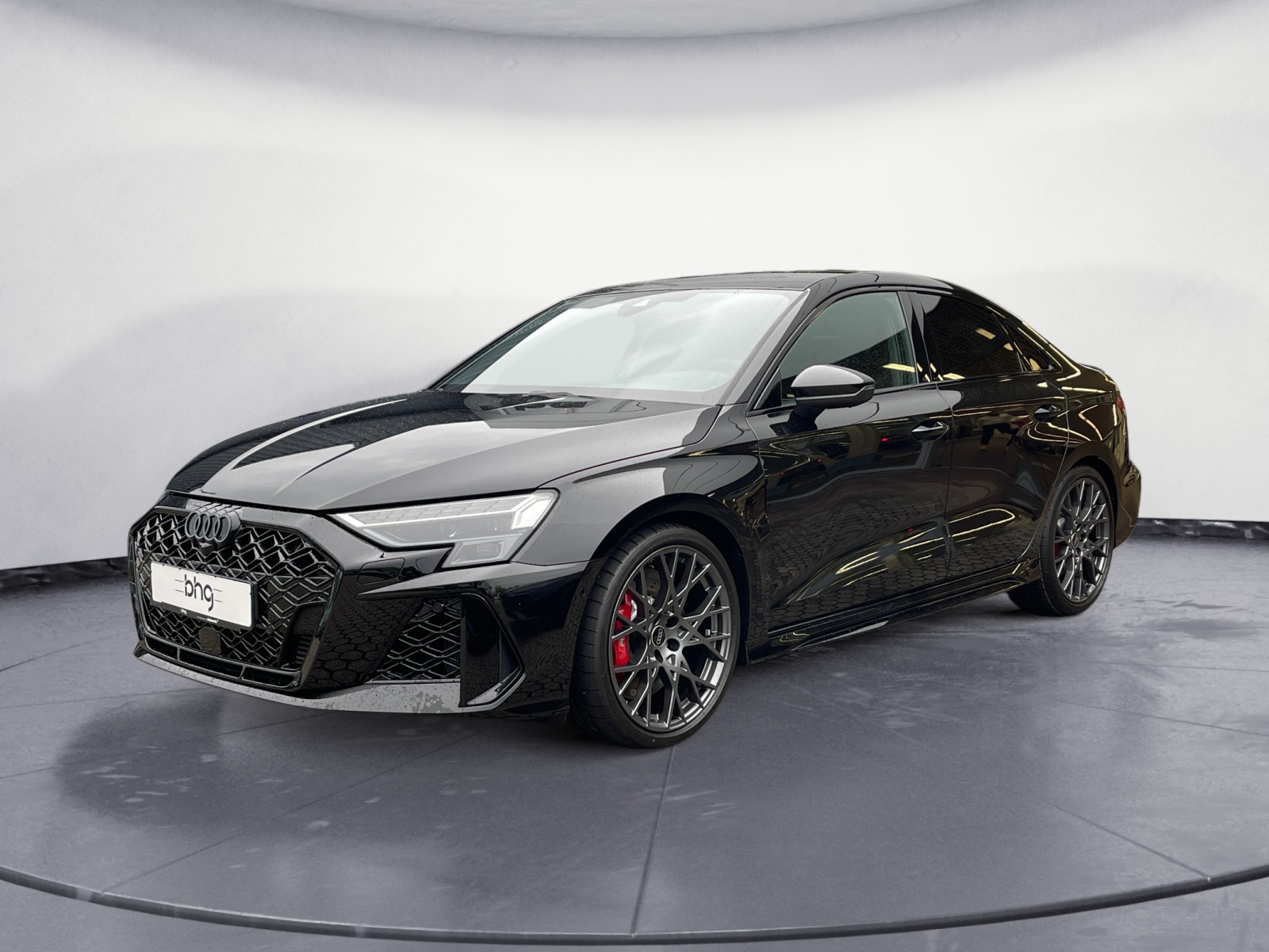 Audi - RS 3 Limousine 294(400) kW(PS) S tr onic