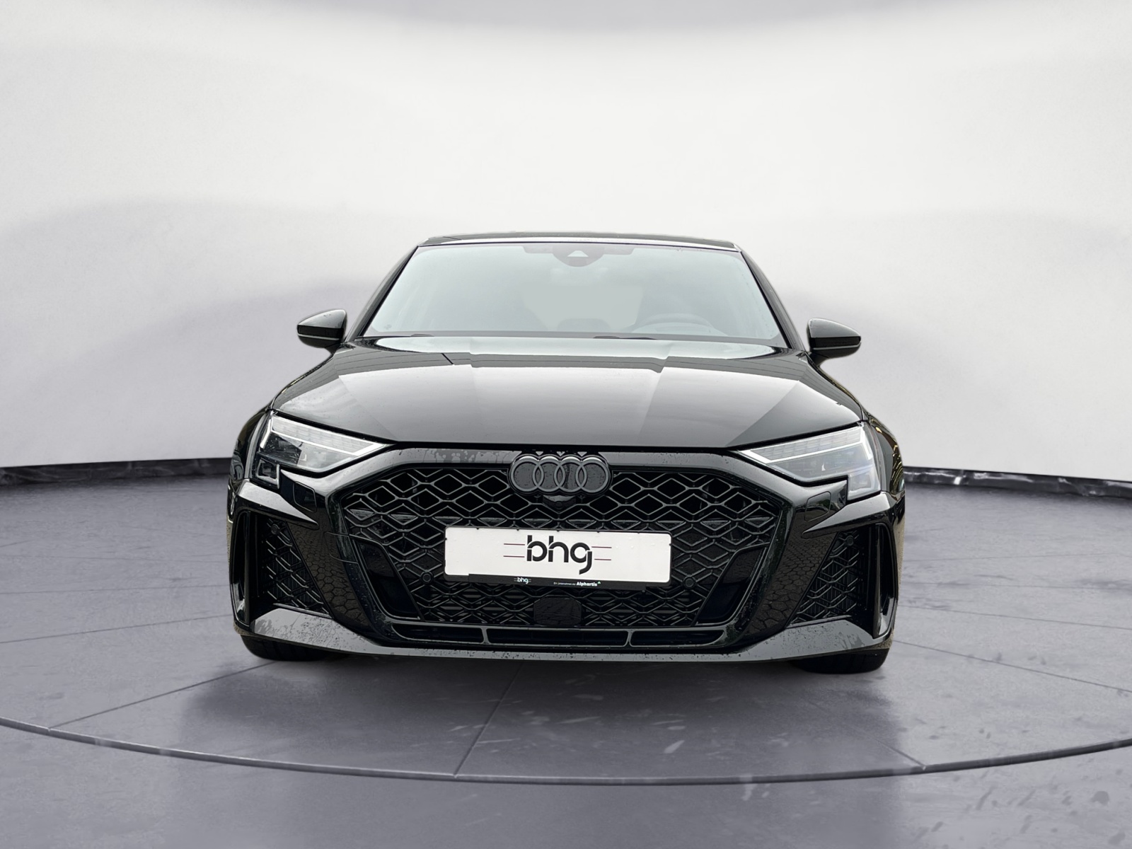 Audi - RS 3 Limousine 294(400) kW(PS) S tr onic