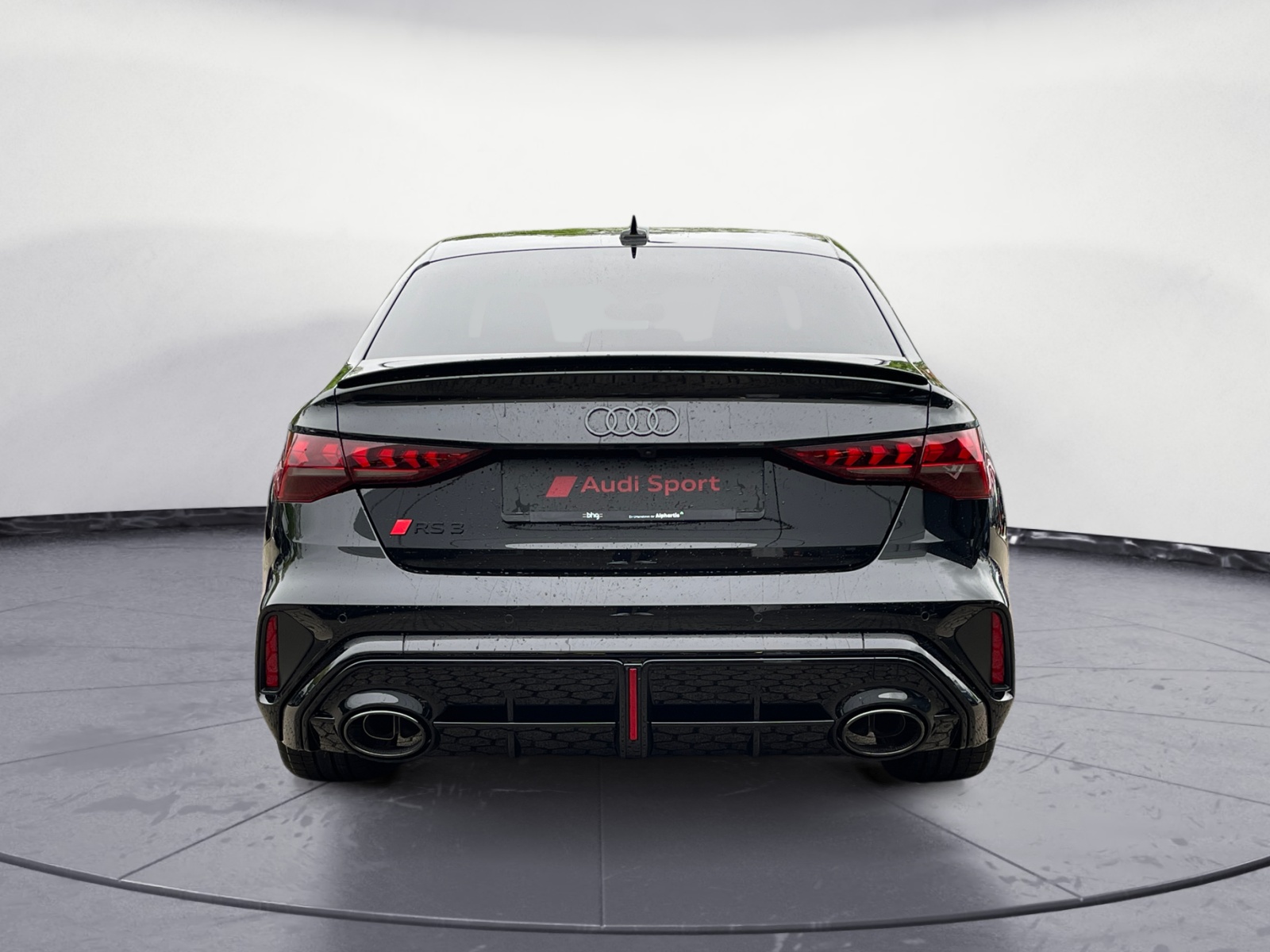 Audi - RS 3 Limousine 294(400) kW(PS) S tr onic