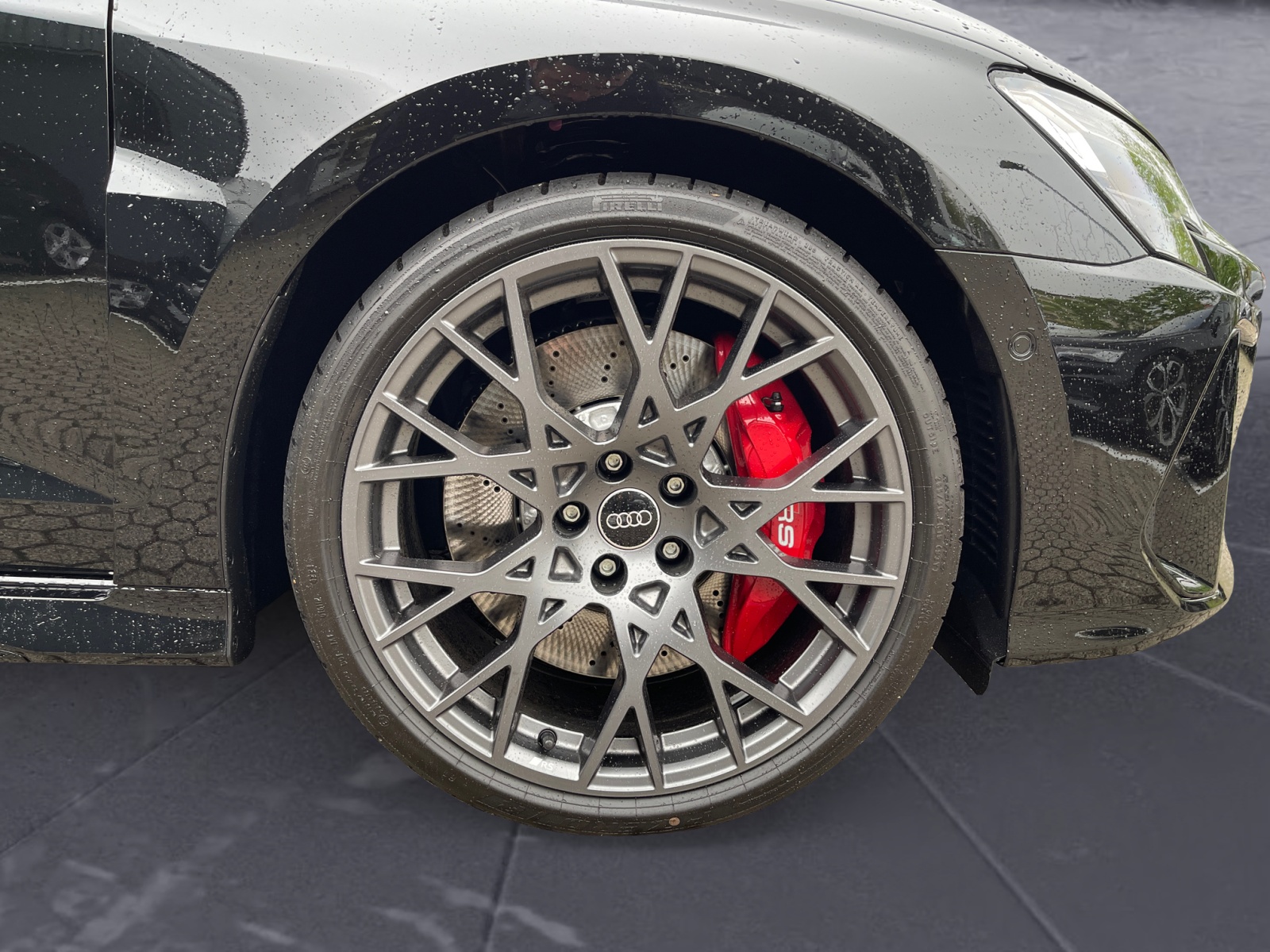 Audi - RS 3 Limousine 294(400) kW(PS) S tr onic