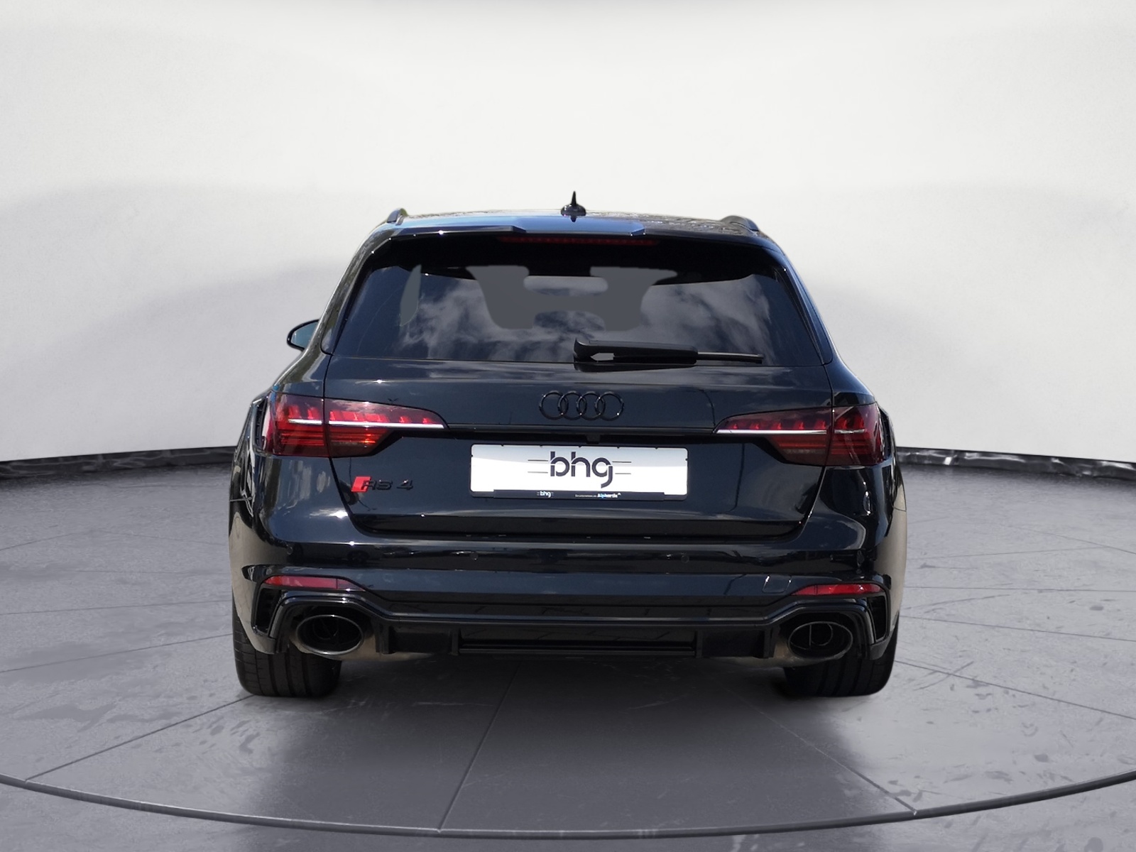 Audi - RS 4 Avant quattro tiptronic