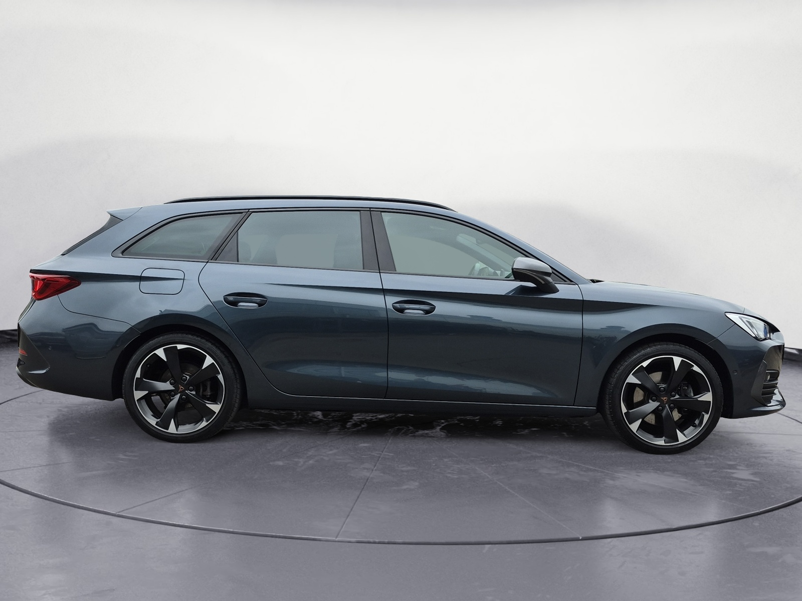 Cupra - Leon Sportstourer 1.4 e-Hybrid System)
